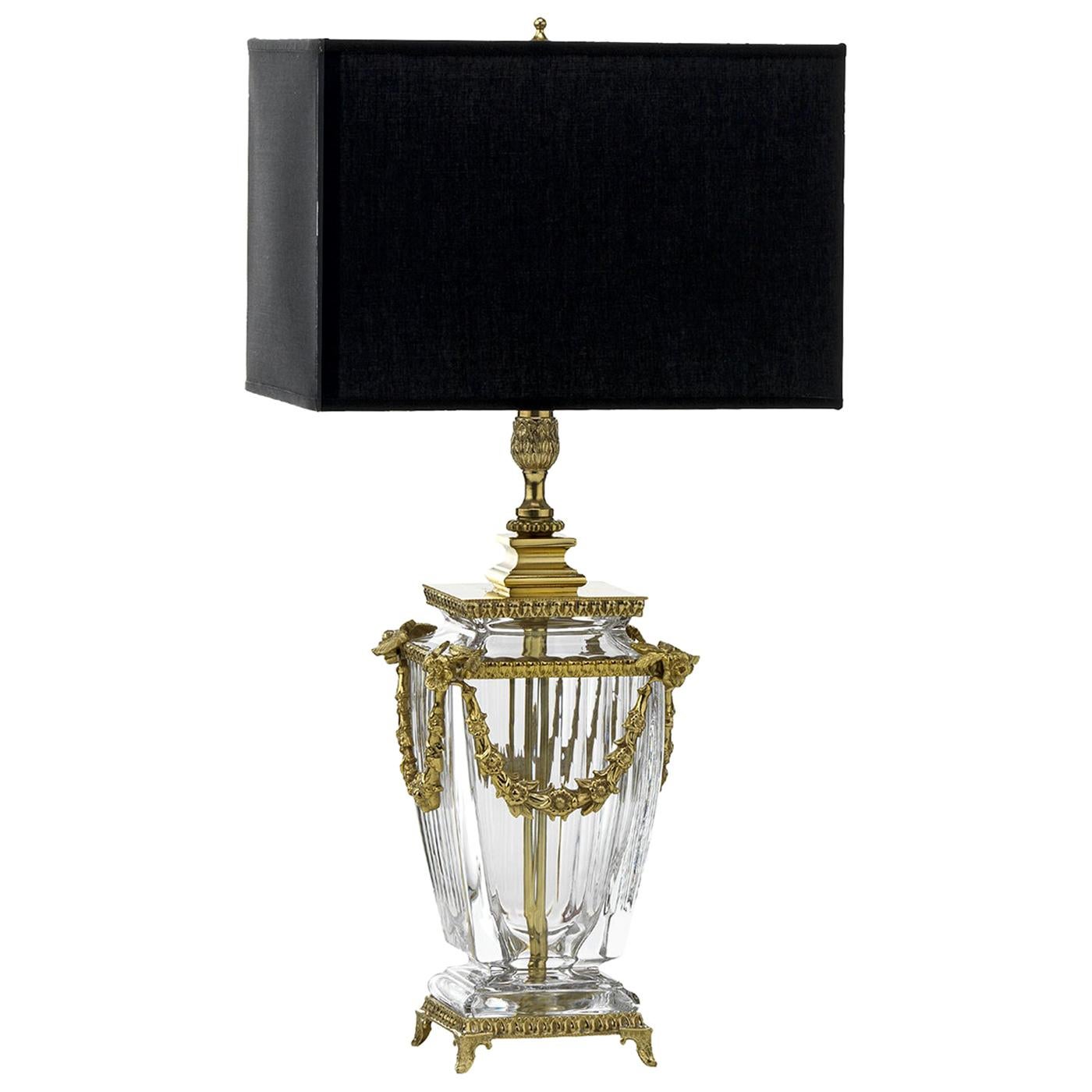 Heritage 2-Light Black and Gold Table Lamp