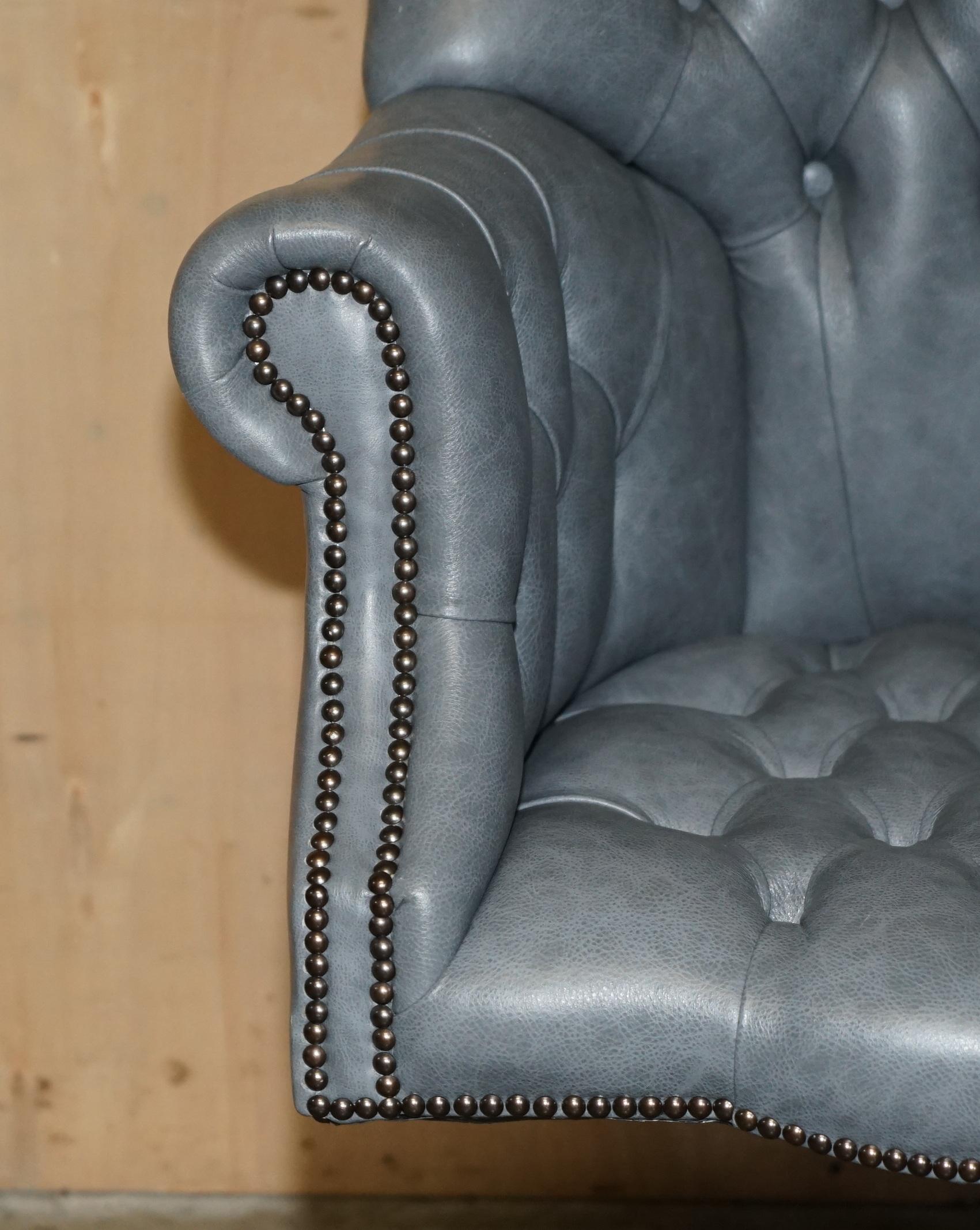 HERITAGE BLUE LEATHER UPHOLSTERED CHESTERFIELD DiRECTORS OFFICE SWIVEL ARMCHAIR 2