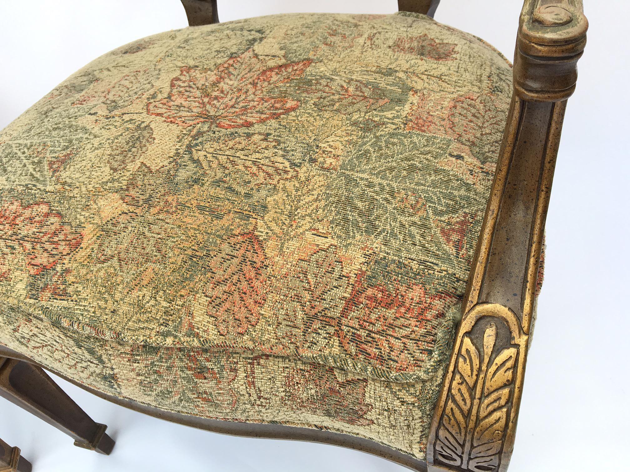 Heritage Cane Back Floral Tapestry Arm Chairs (Ende des 20. Jahrhunderts)