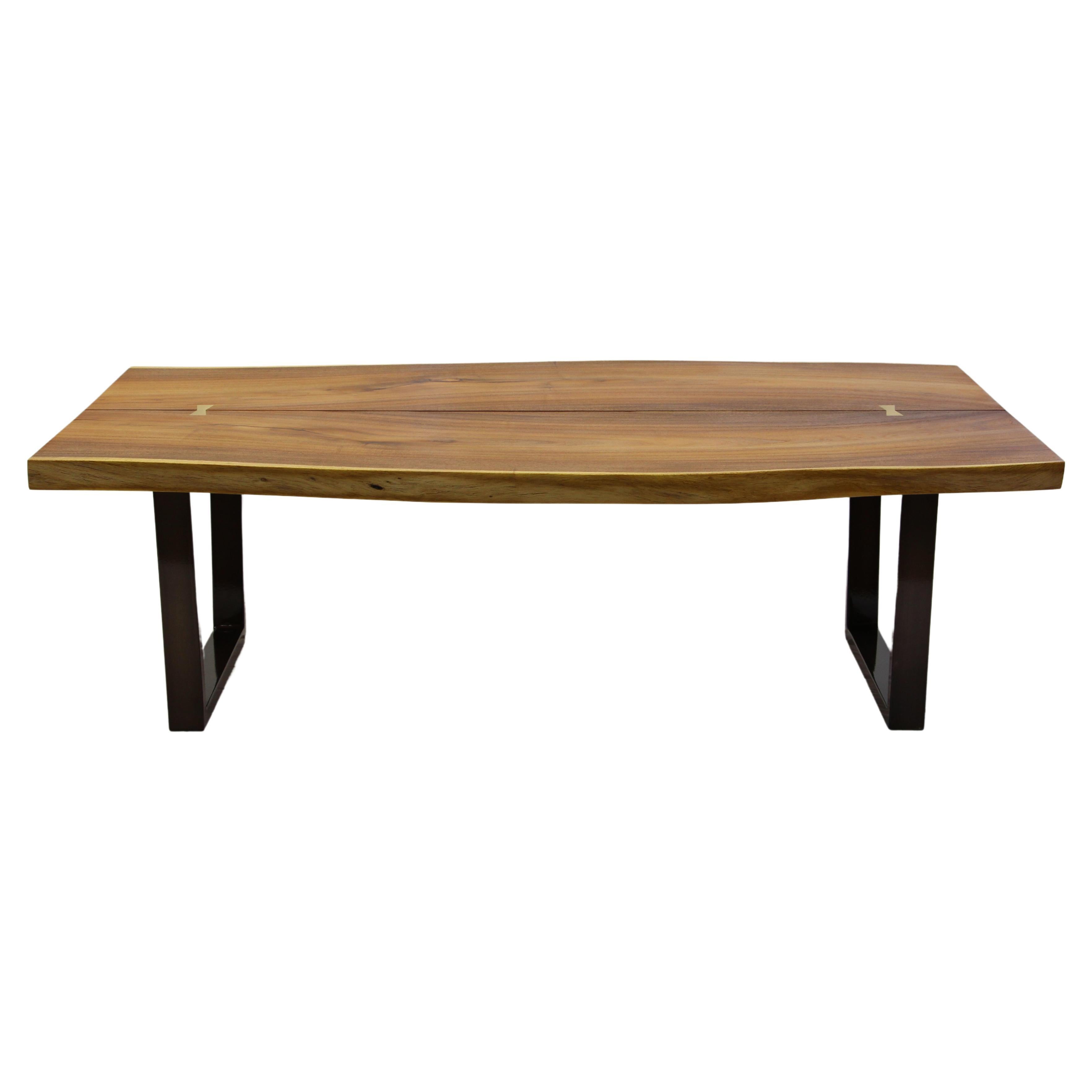 XXIe siècle et contemporain Bureau Mesquite du Chili « Heritage » à pieds en bronze massif avec incrustations de papillons en laiton en vente