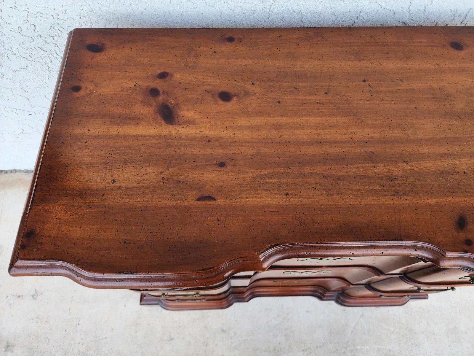 Fine XX secolo HERITAGE Cassettone Chippendale Blockfront in vendita