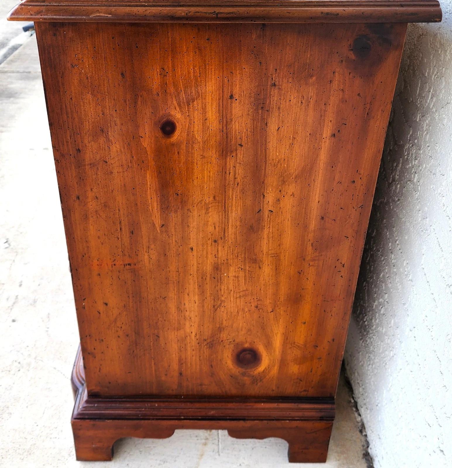 HERITAGE Cassettone Chippendale Blockfront in vendita 2