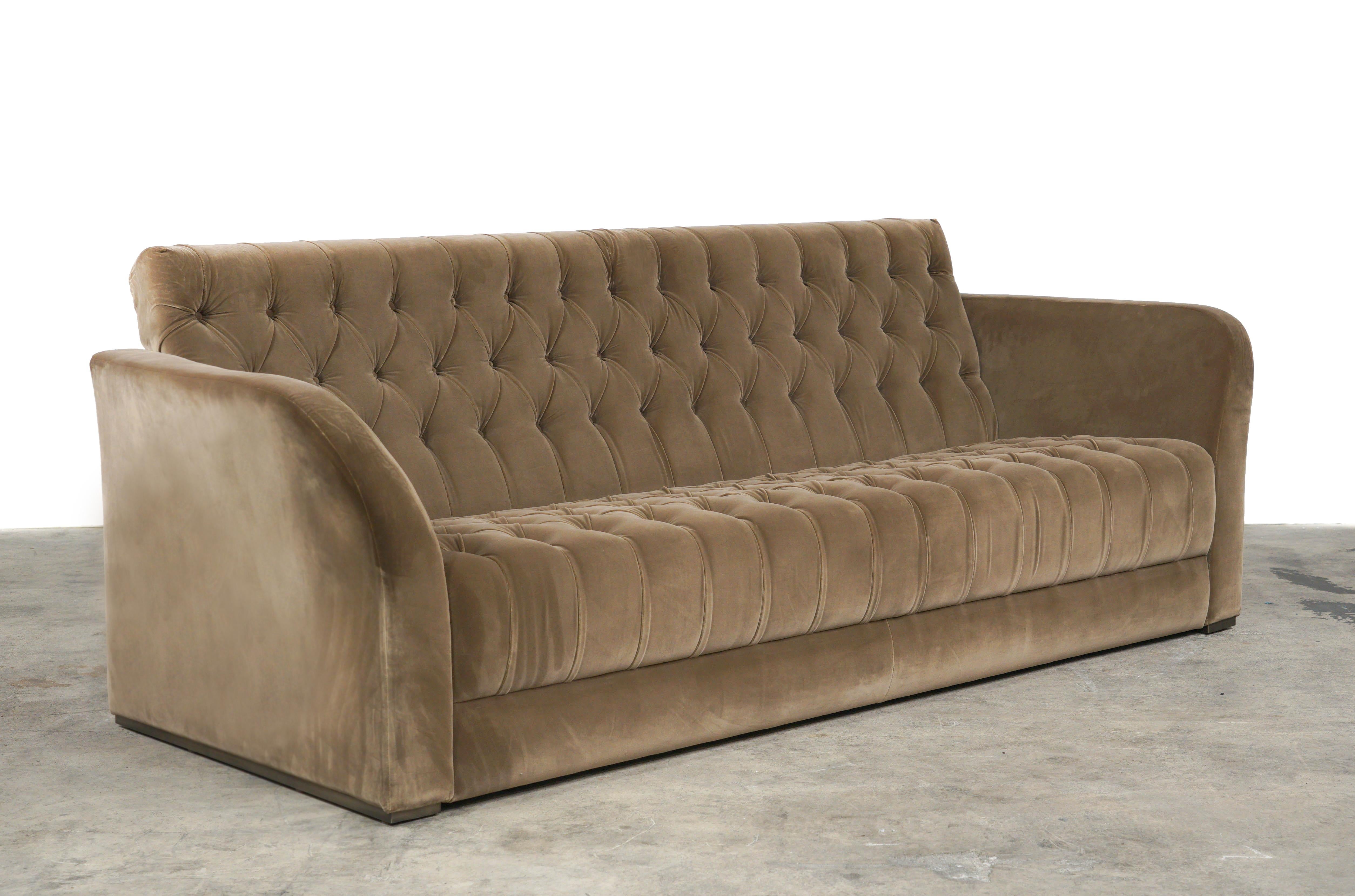 Italian Heritage Collection Rivoli 3-Seat Sofa For Sale