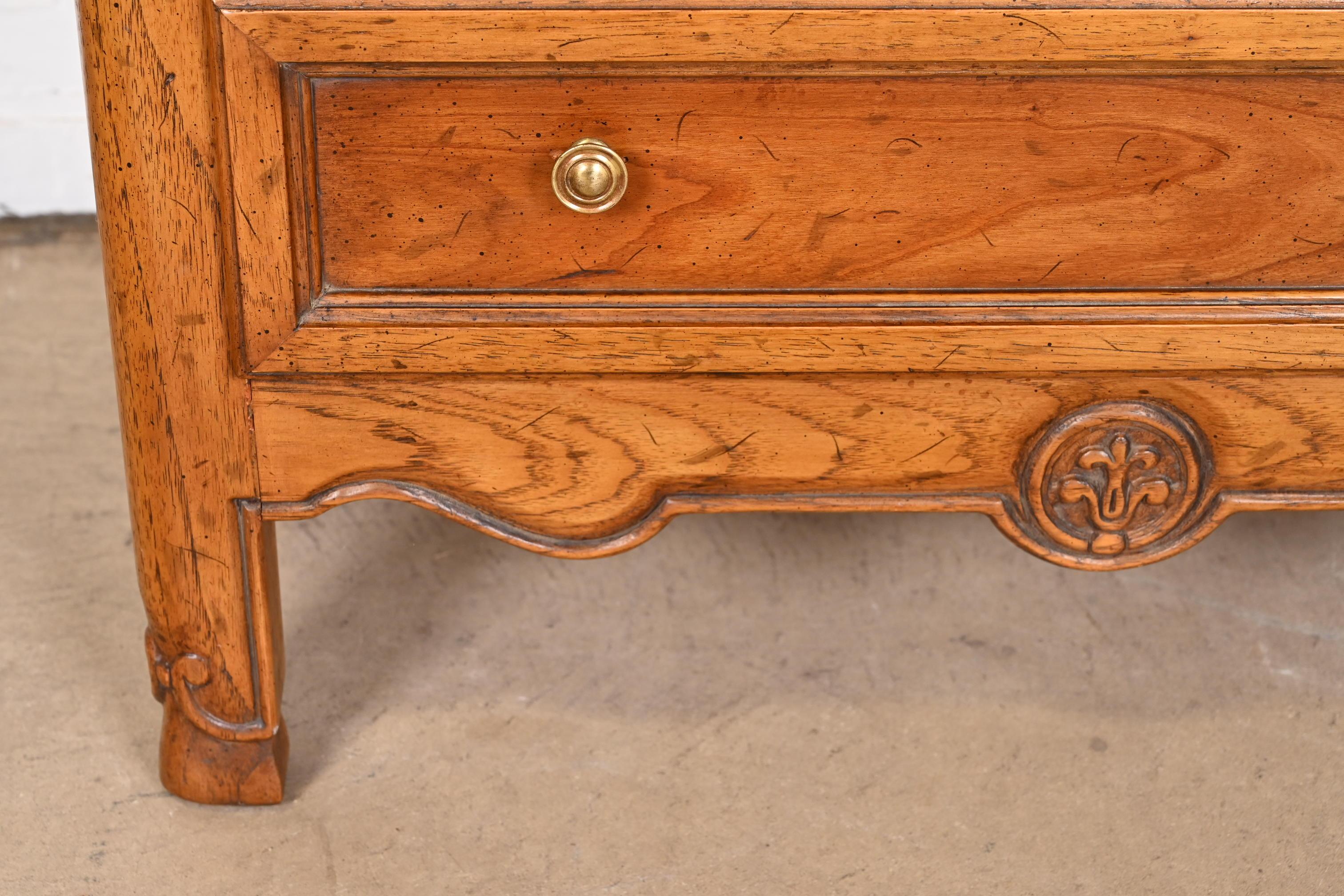Heritage French Provincial Louis XV Carved Walnut Commode or Nightstand For Sale 9