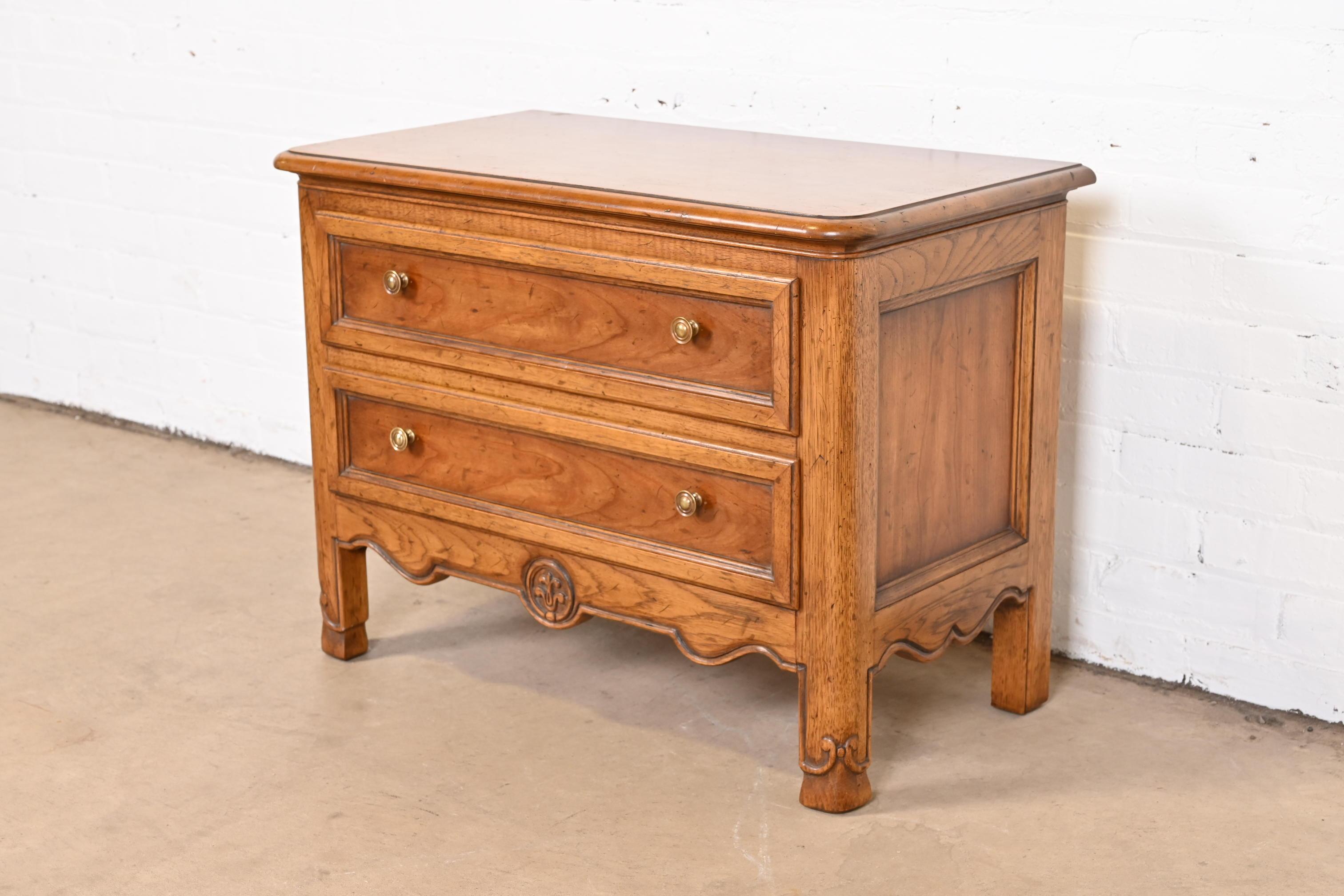 American Heritage French Provincial Louis XV Carved Walnut Commode or Nightstand For Sale
