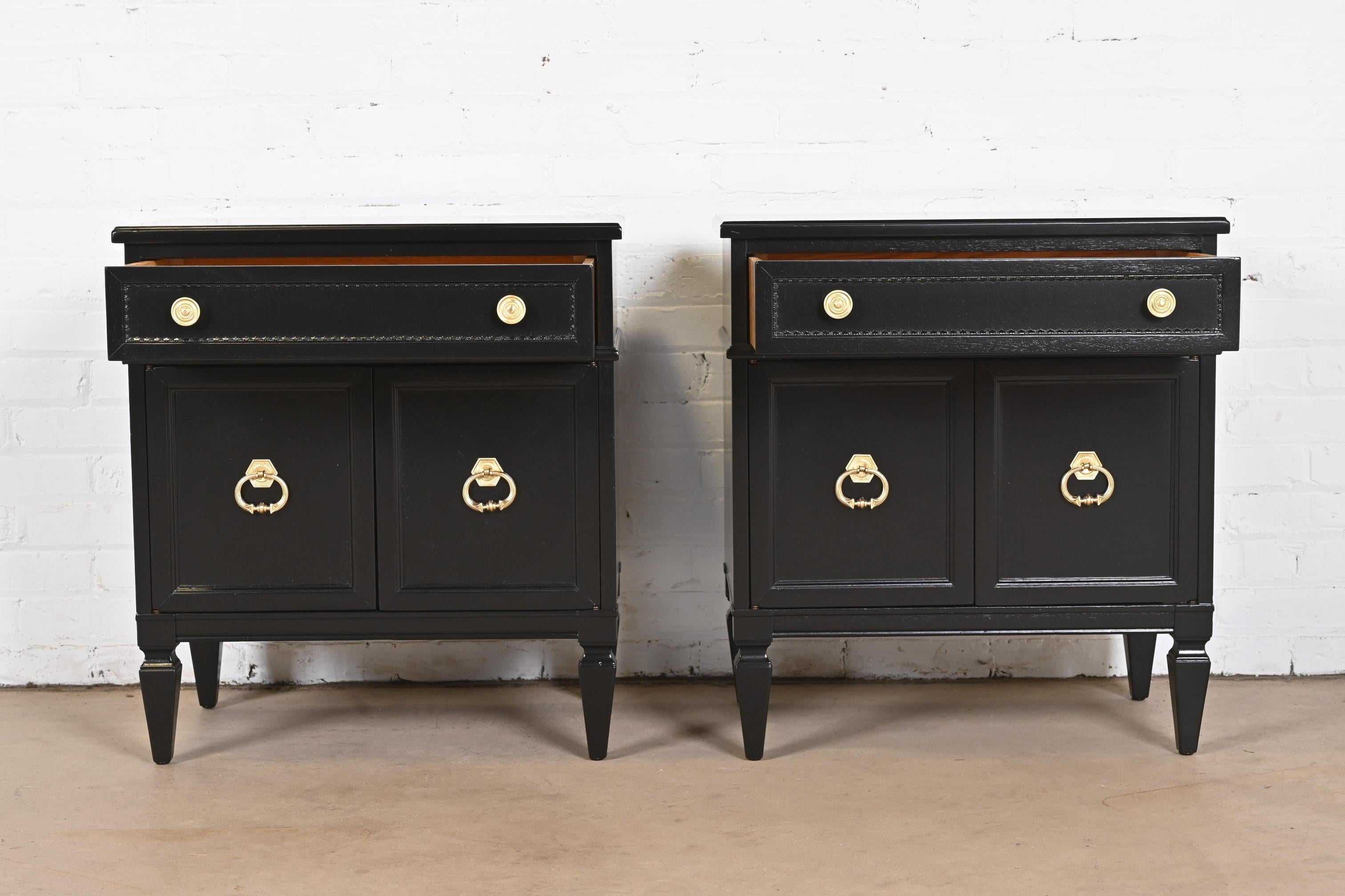 Mid-20th Century Heritage French Regency Louis XVI Black Lacquered Nightstands, Newly Refinished