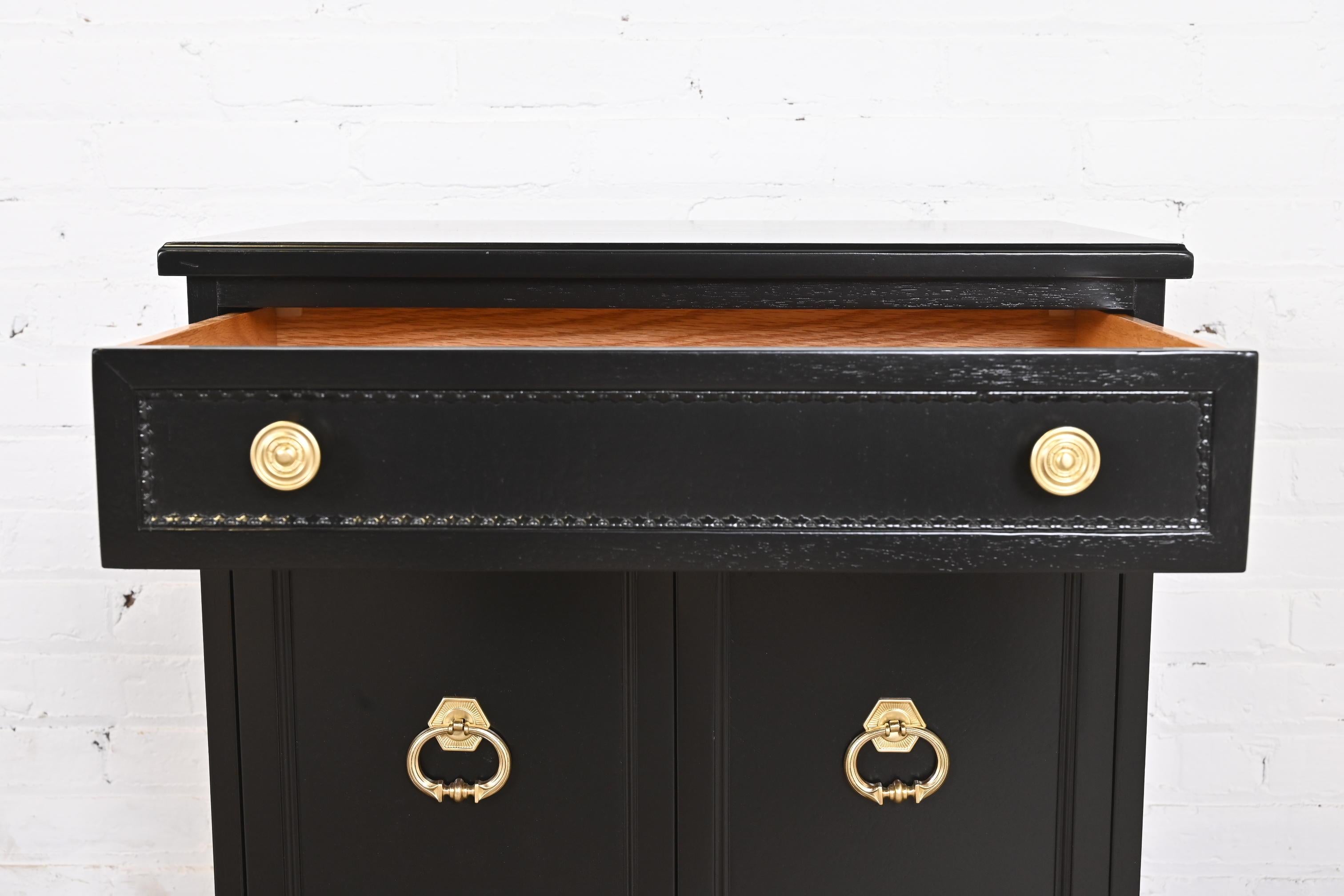 Heritage French Regency Louis XVI Black Lacquered Nightstands, Newly Refinished 1