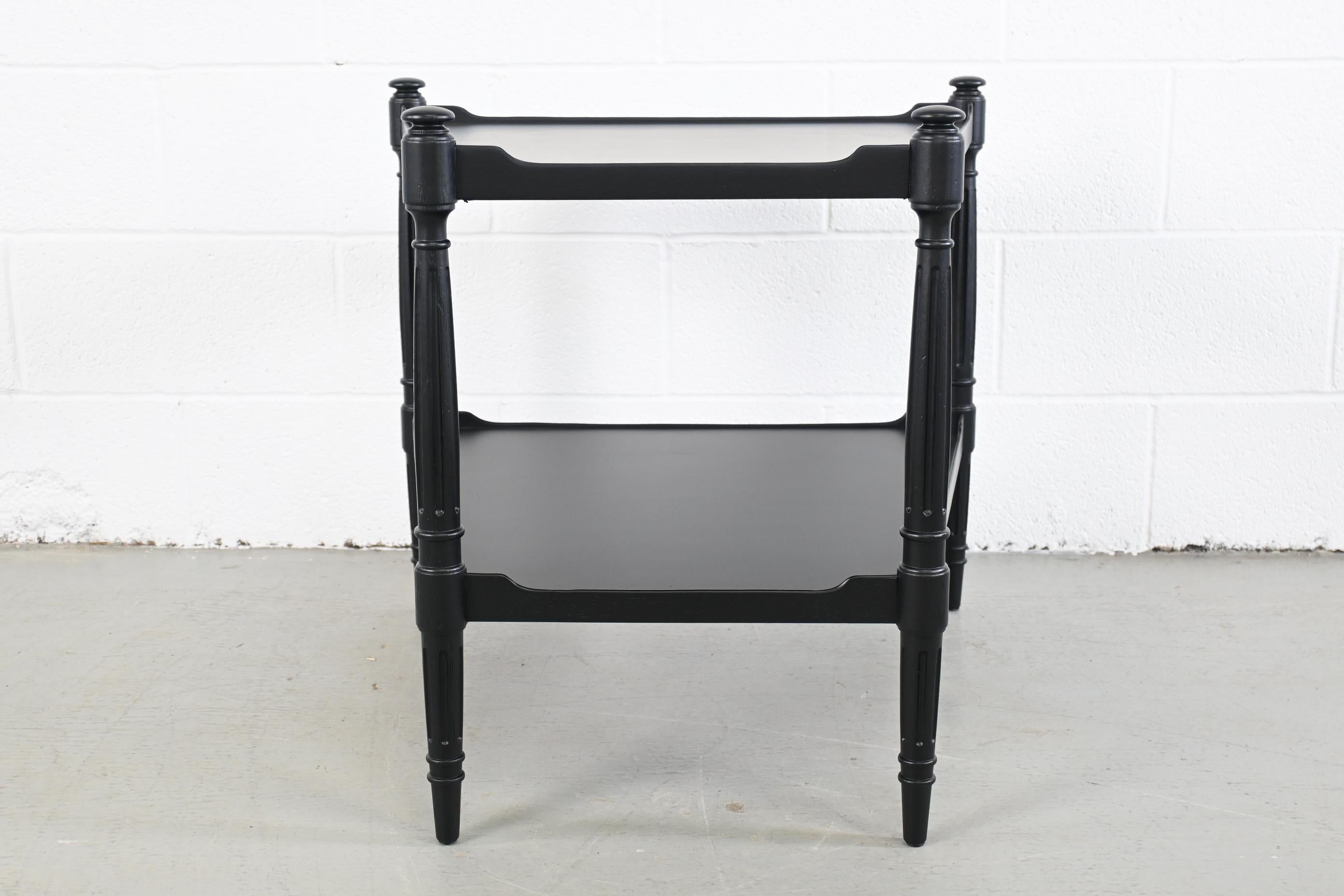 Late 20th Century Heritage Furniture French Regency Black Lacquered Wedge Table For Sale