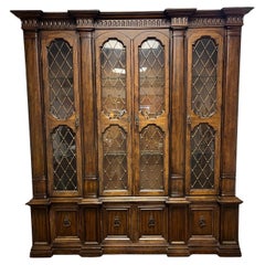 Heritage Furniture Grand Tour Kollektion Europäischer Chinaschrank