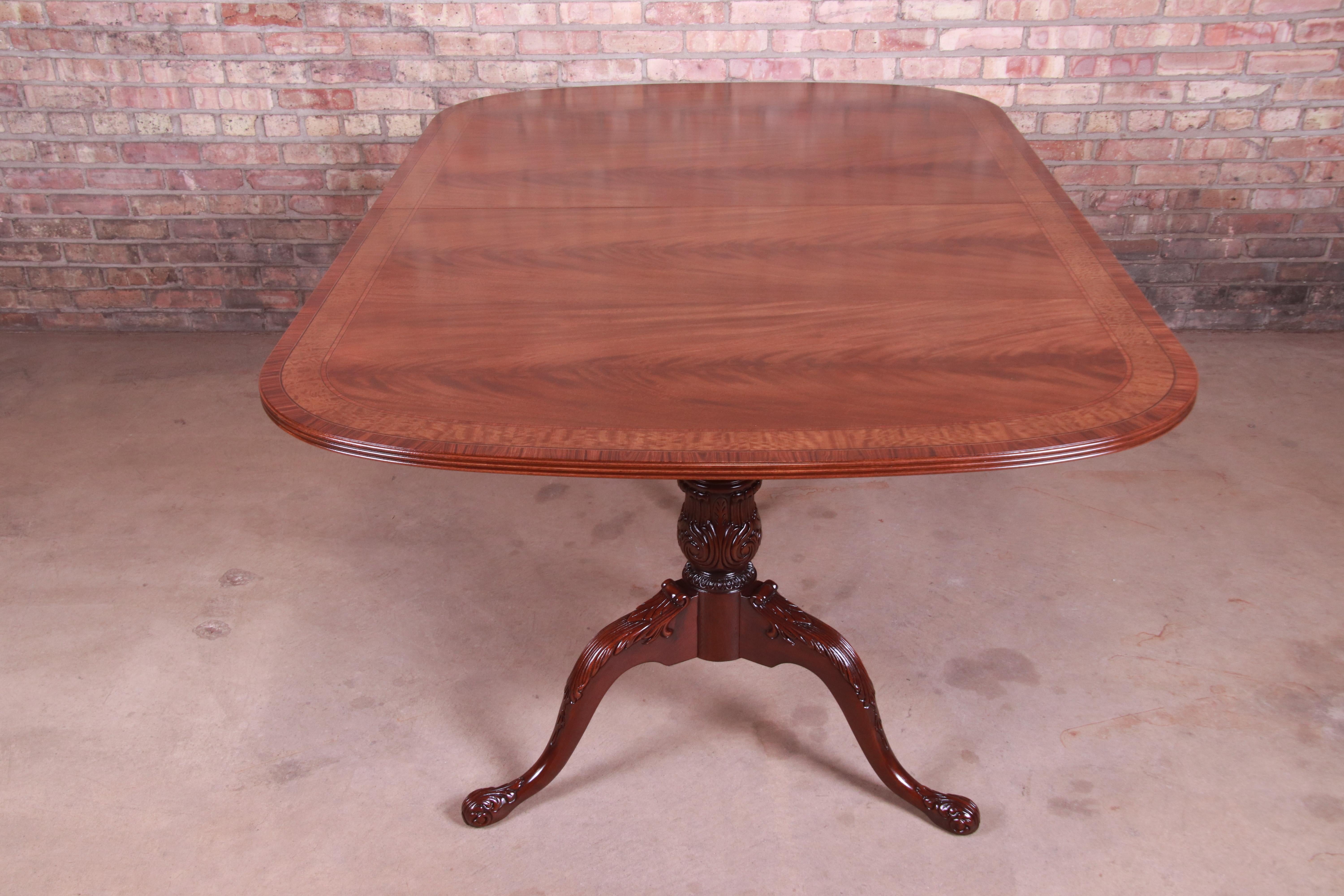 Heritage Georgian Banded Mahogany Double Pedestal Dining Table, Newly Refinished 10