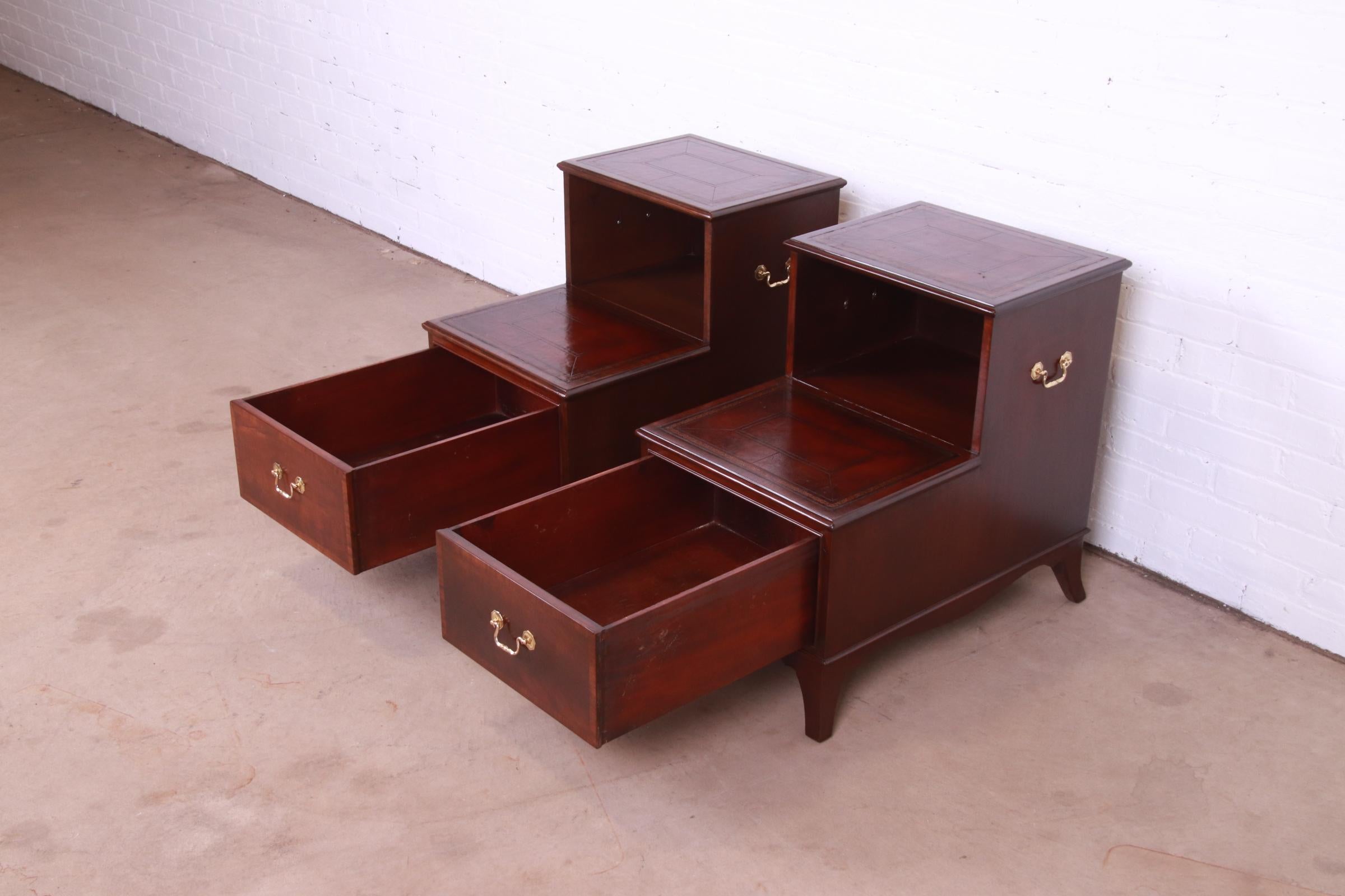 Heritage Georgian Mahogany Leather Top Step End Tables or Nightstands, Pair For Sale 3