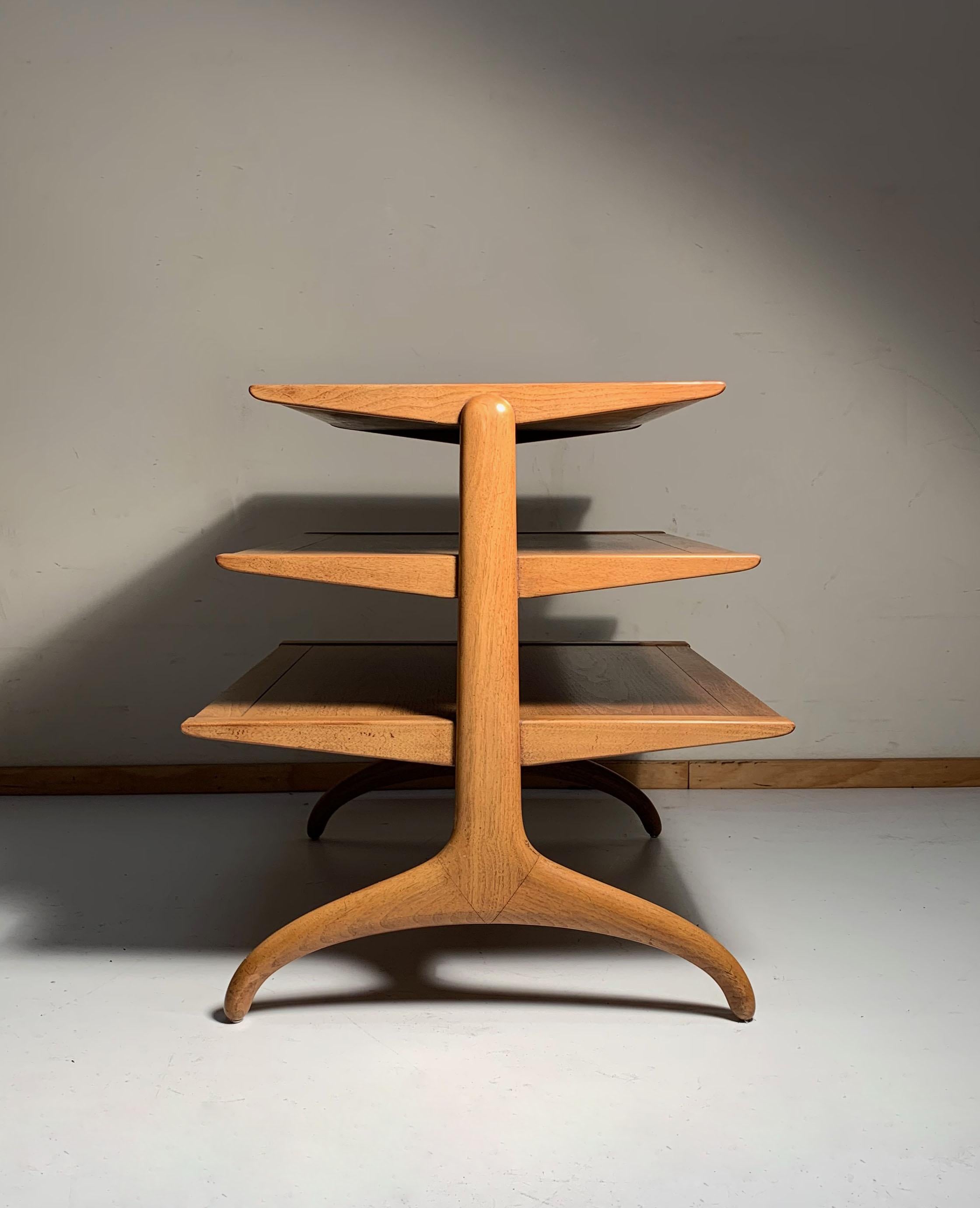 20th Century Heritage Henredon Elegant Magazine Tree Table