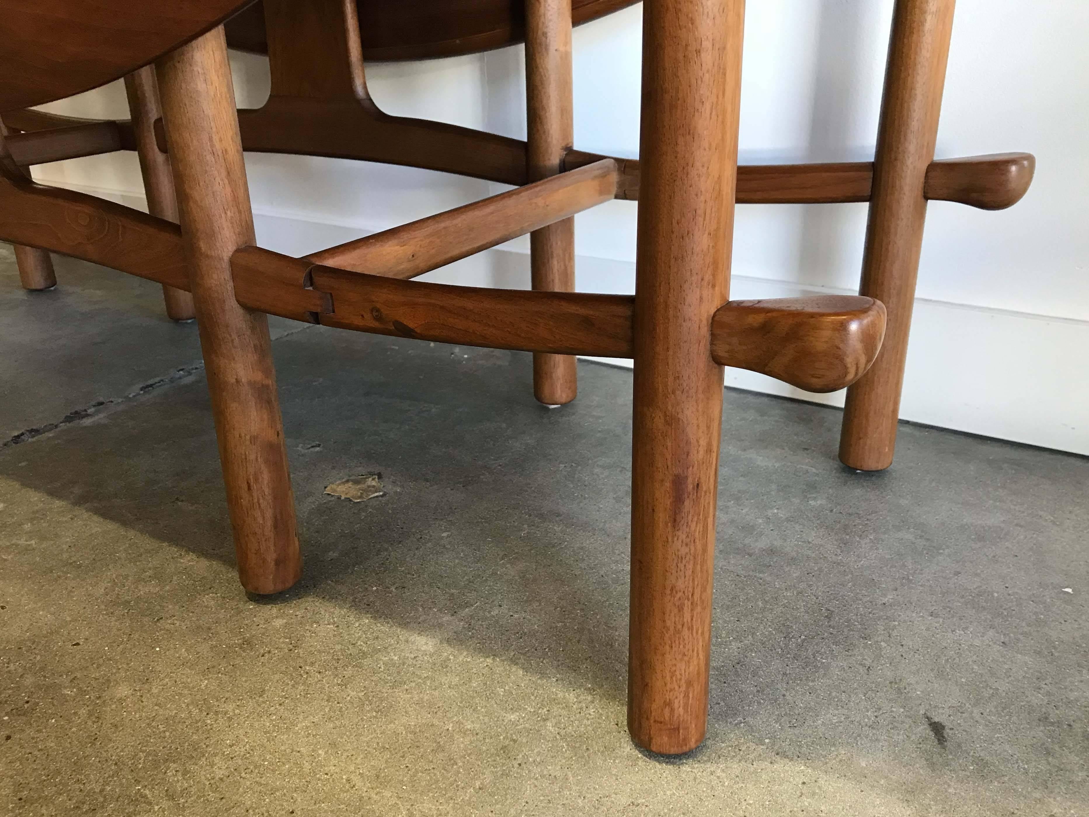 Heritage-Henredon Gateleg Table In Good Condition In Vancouver, BC