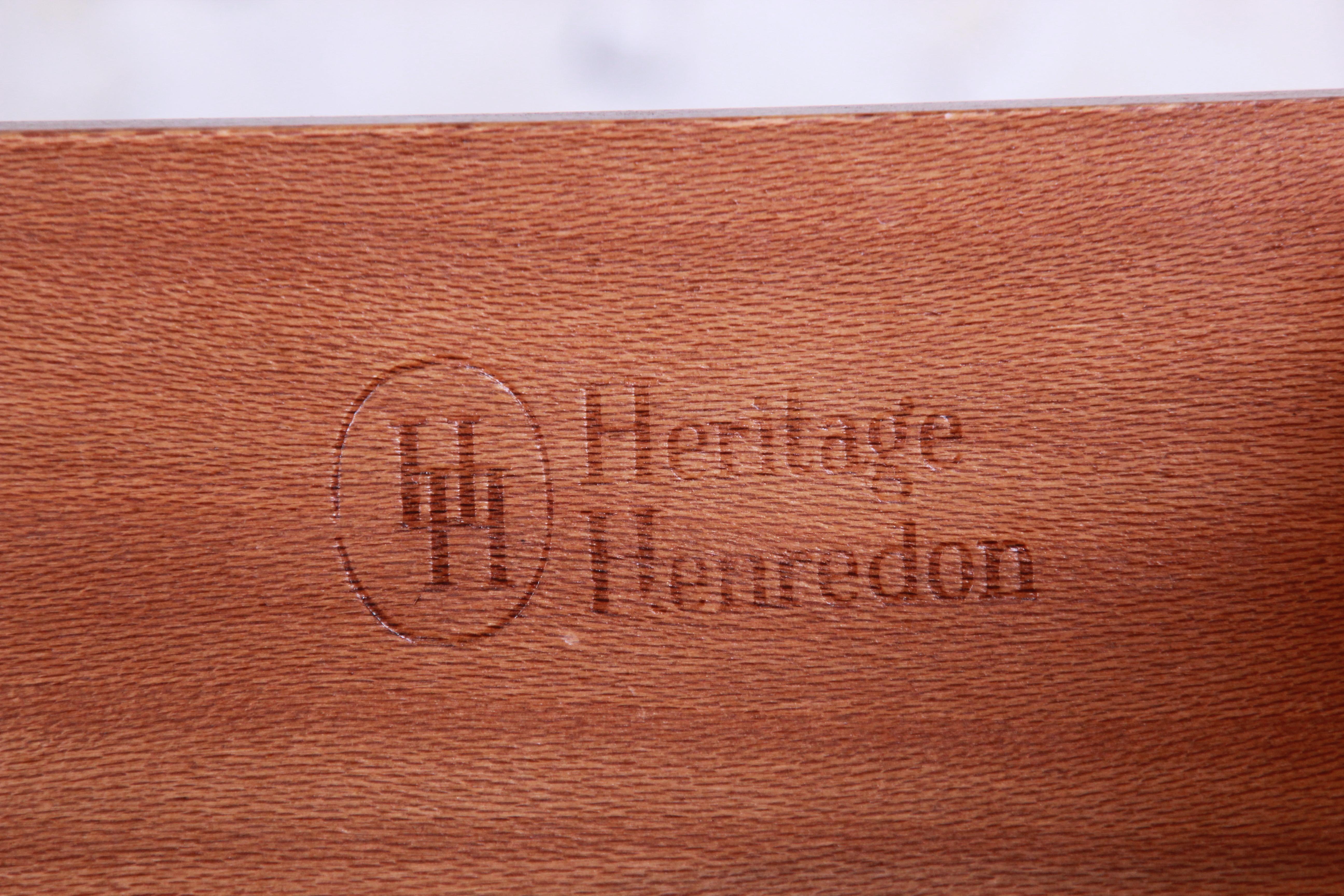 Heritage Henredon Inlaid Mahogany Twelve-Drawer Long Dresser In Good Condition In South Bend, IN