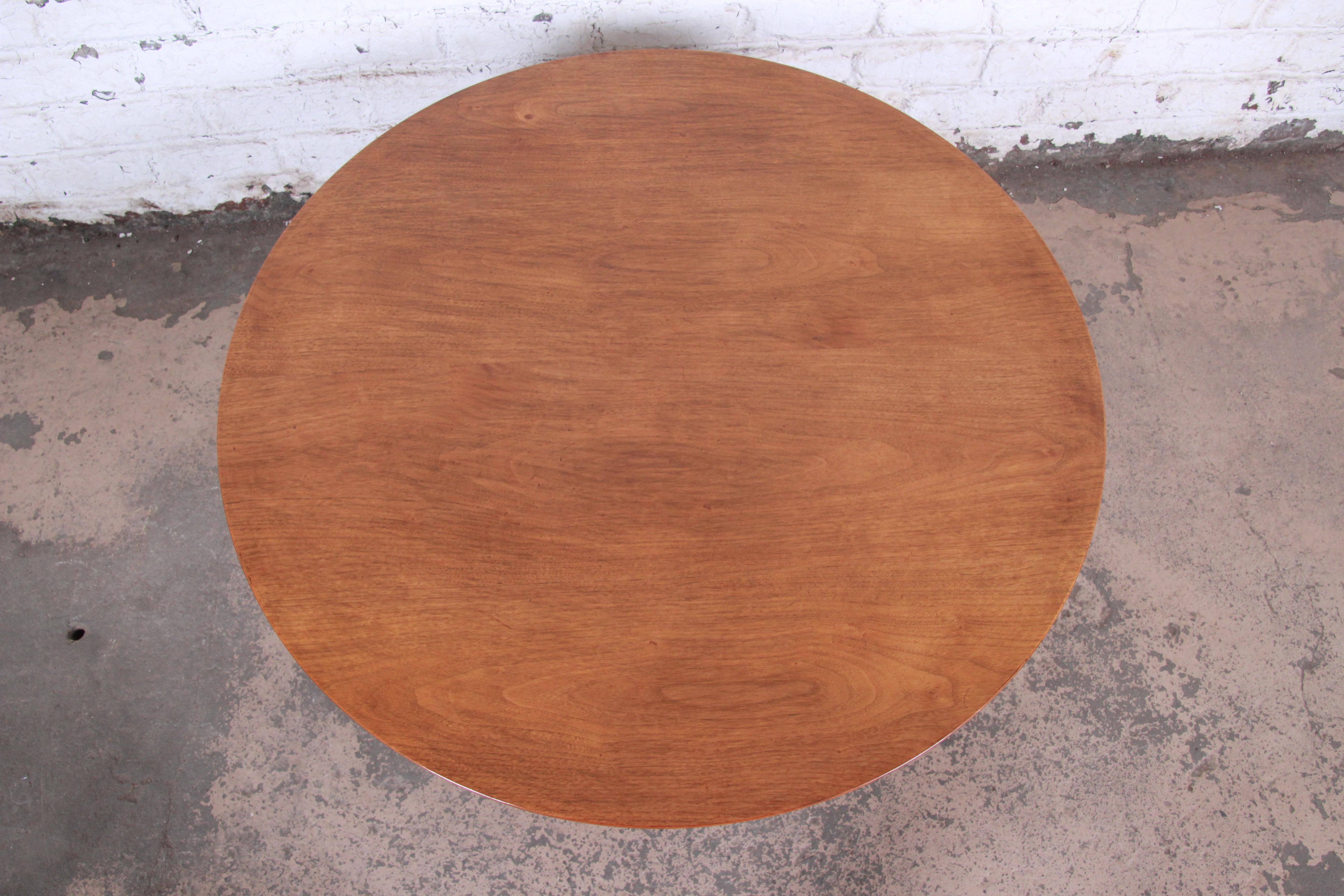 Mid-20th Century Heritage Henredon Mid-Century Modern Sculpted Walnut Cocktail Table