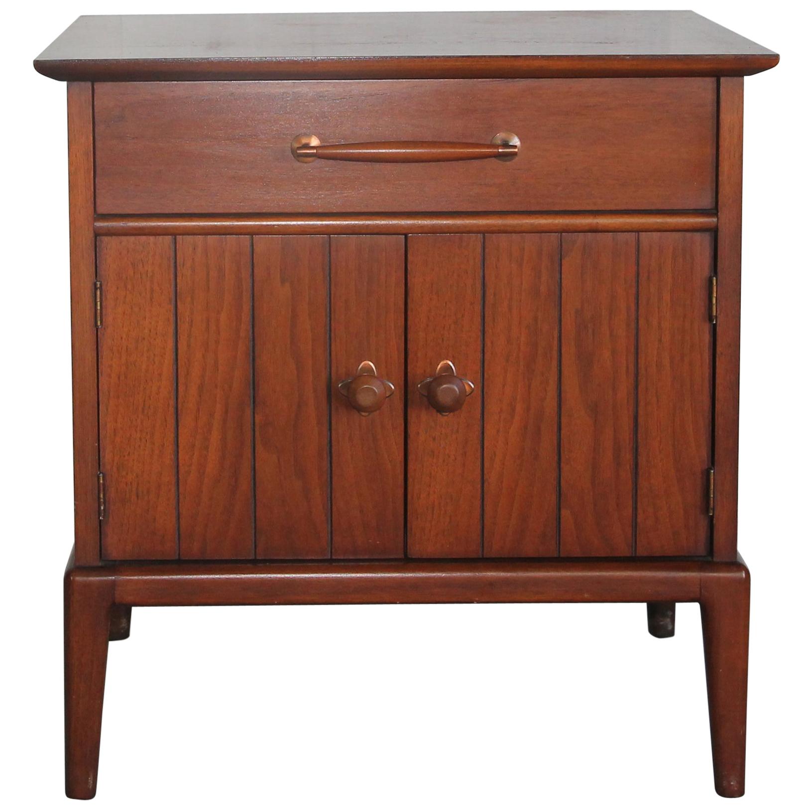 Heritage Henredon Nightstand