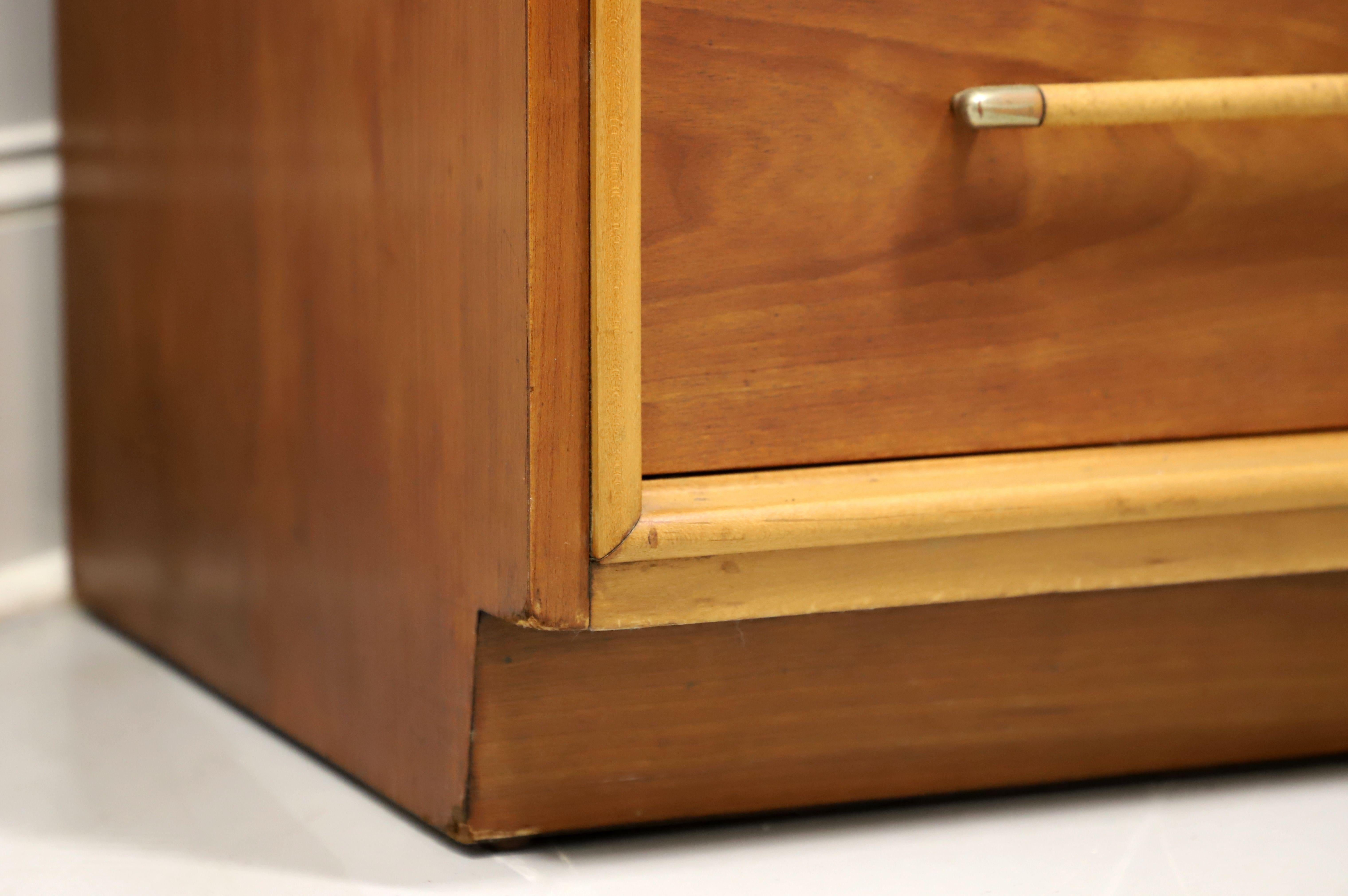 HERITAGE HENREDON Walnut Mid 20th Century Dresser 1