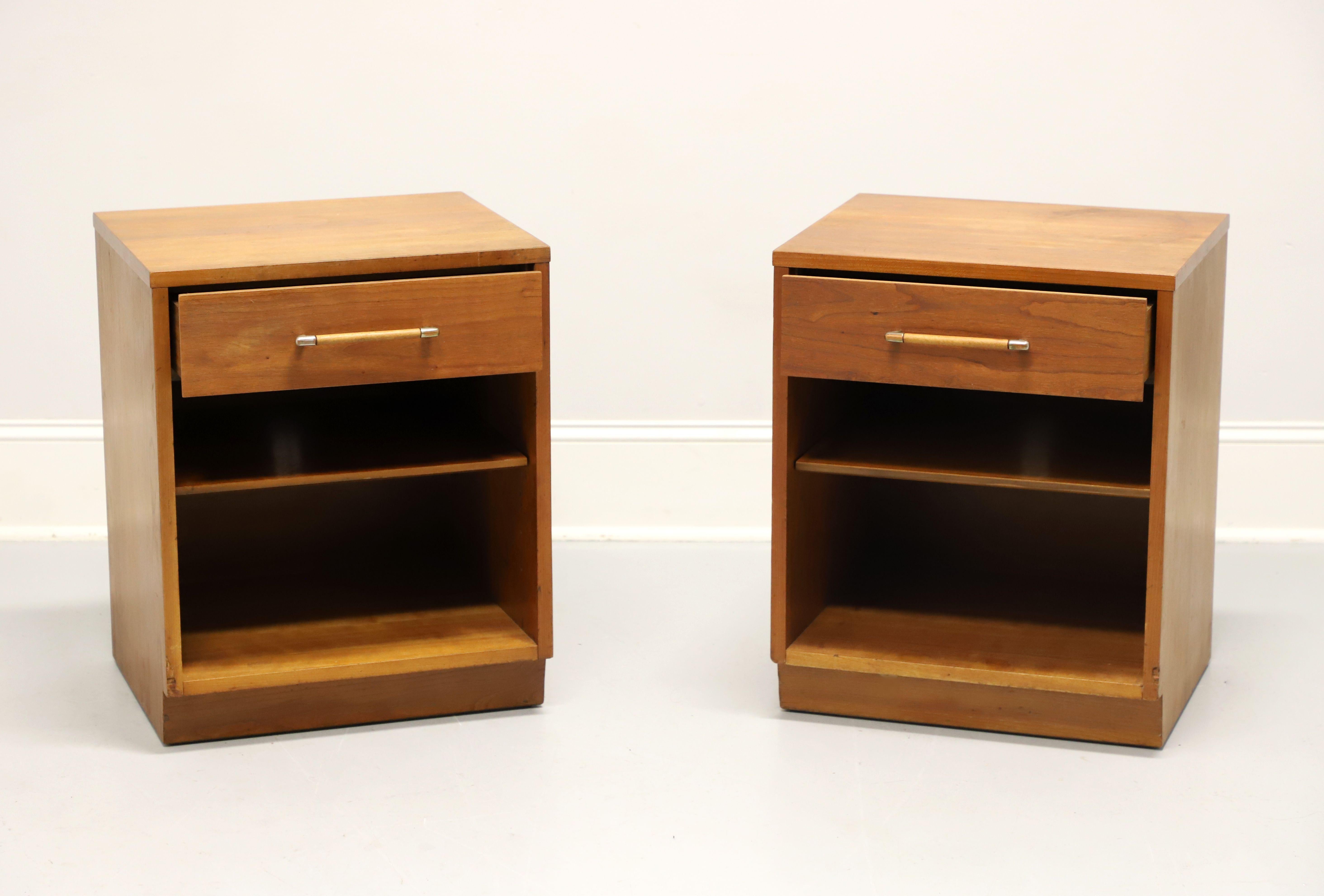 Brass HERITAGE HENREDON Walnut Mid 20th Century Nightstands - Pair For Sale