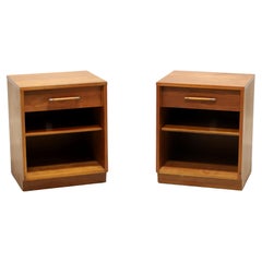 HERITAGE HENREDON Walnut Mid 20th Century Nightstands - Pair