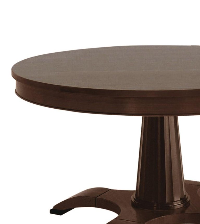 Heritage J.S. Round Extendable Table For Sale at 1stdibs