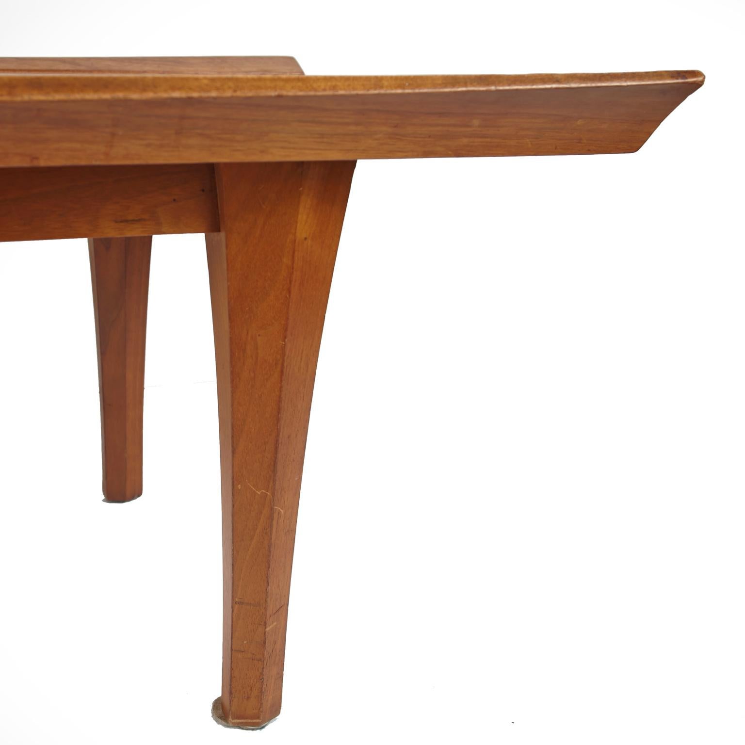 Inlay Heritage Mid-Century Modern Walnut Coffee Table For Sale
