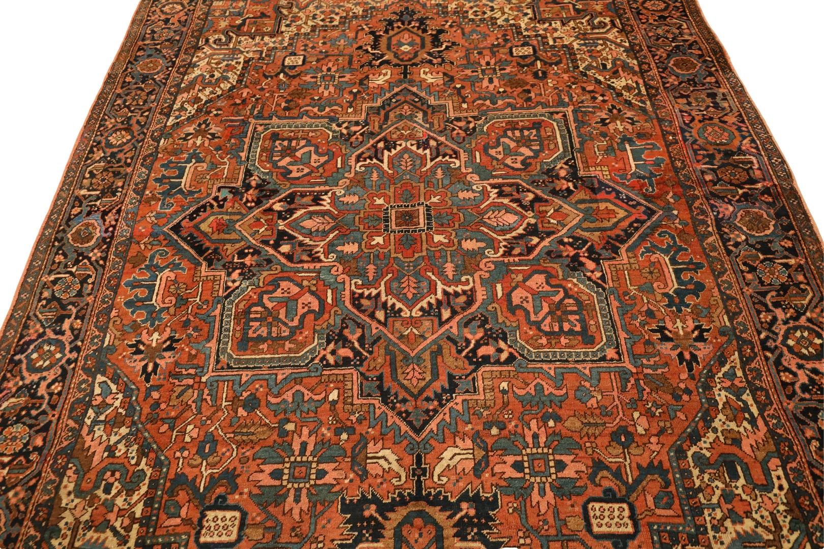 Hand-Knotted Heriz Antique Rug - 8'4