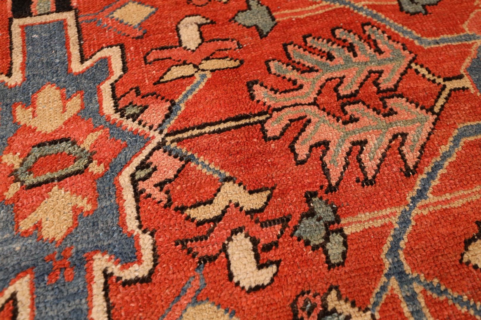 Heriz Antique rug Gallery-Size - 8'8