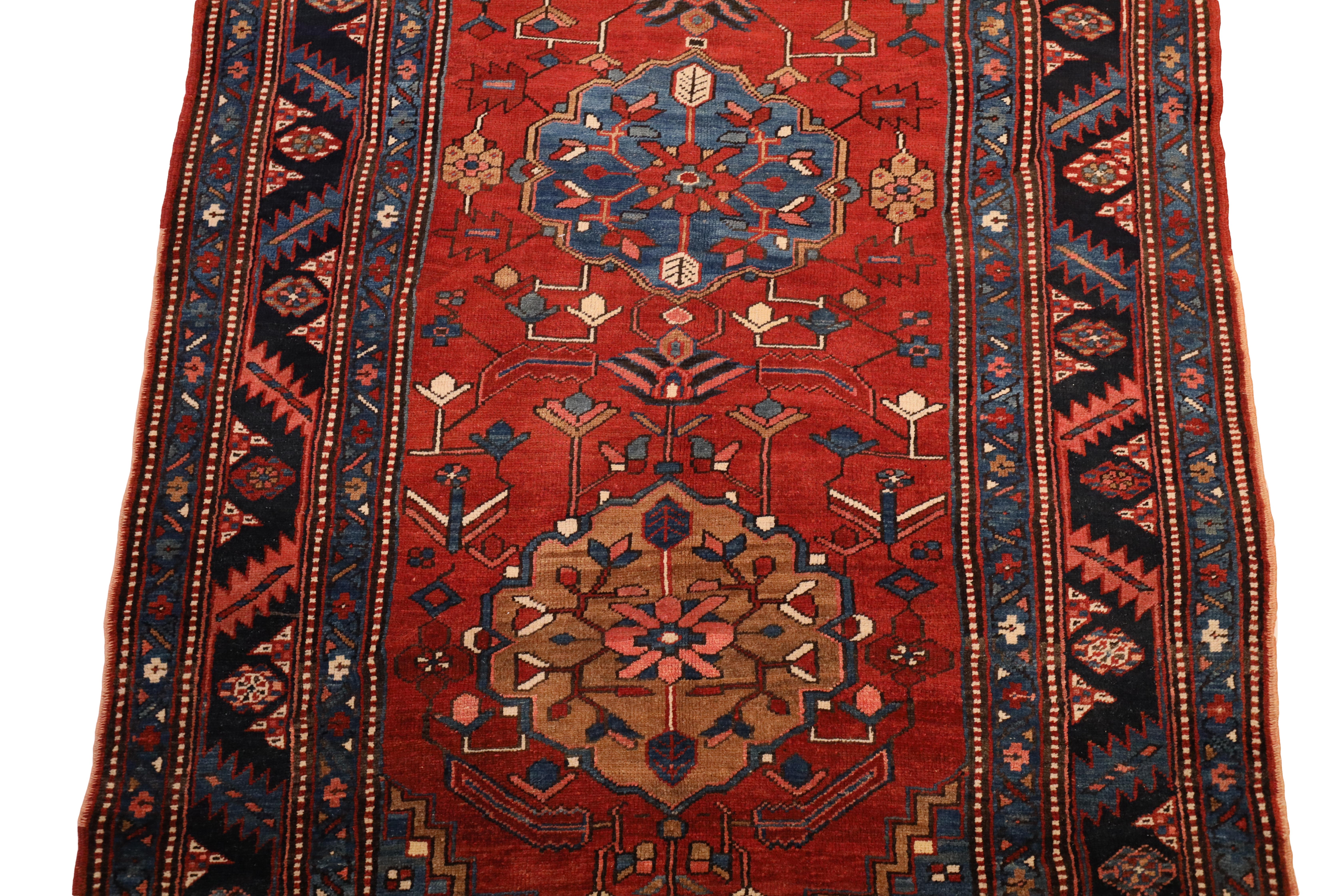 Persian Heriz Antique Rug; Red, Blue, & Beige - 5 x 9 For Sale
