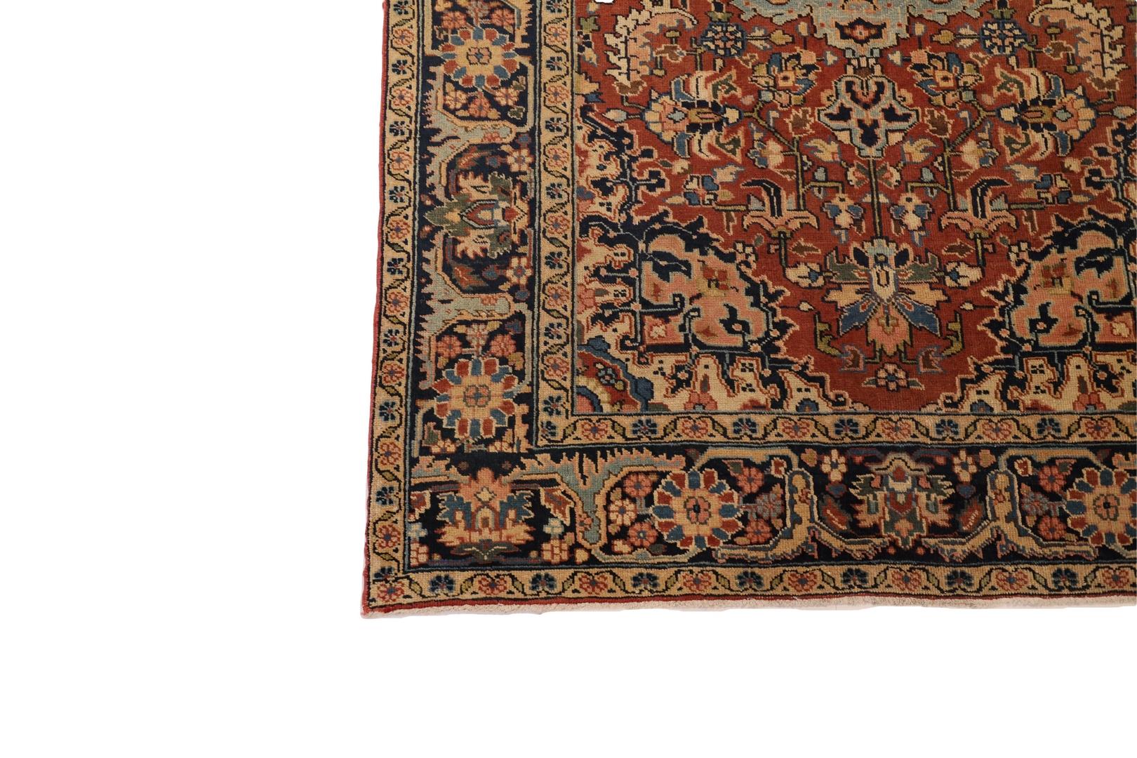 Heriz Serapi Heriz Antique Rug, Red Light-Blue Navy - 6 x 9 For Sale