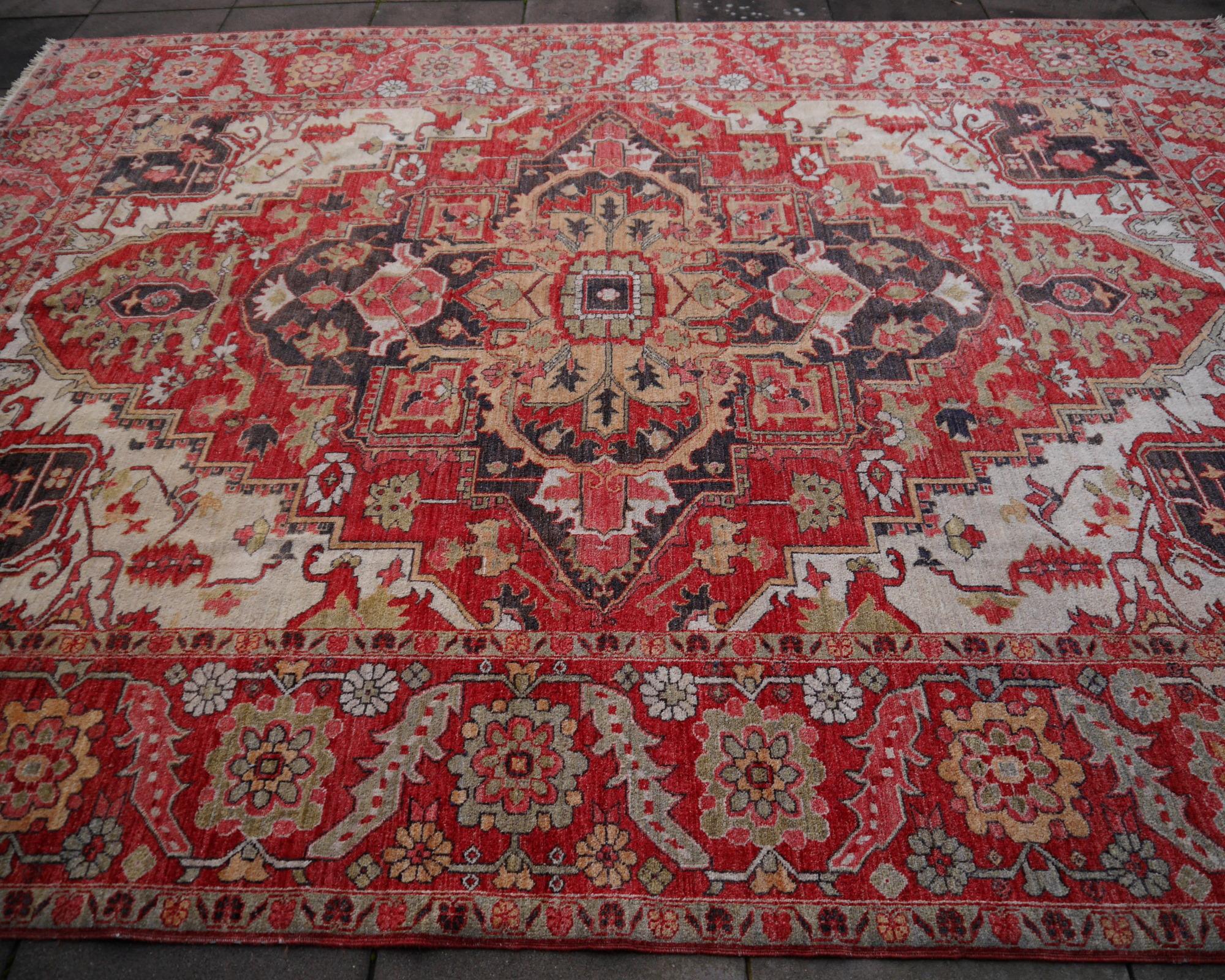 Hand-Knotted Heriz Style Azeri Rug Large Vintage Area Carpet