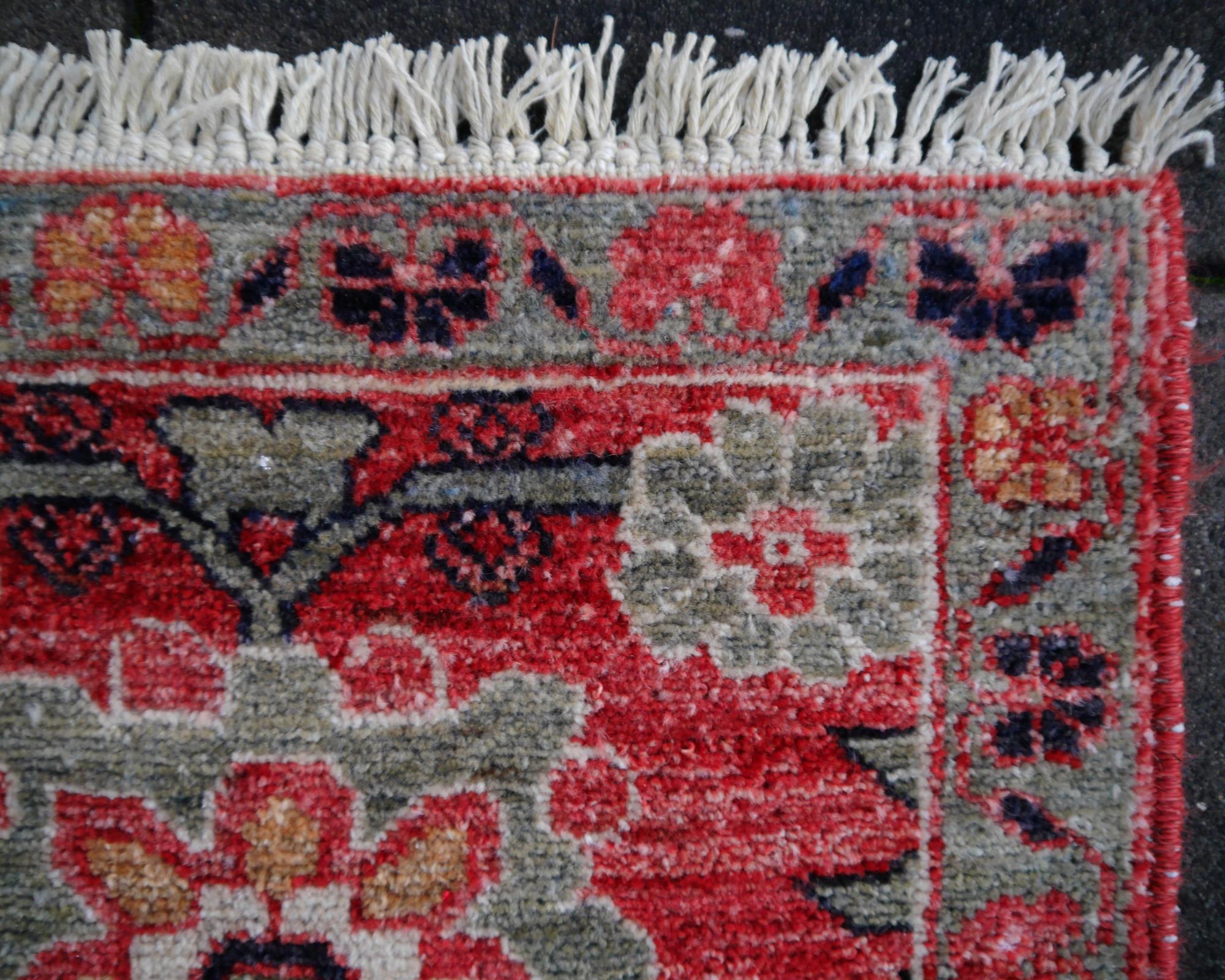 Wool Heriz Style Azeri Rug Large Vintage Area Carpet