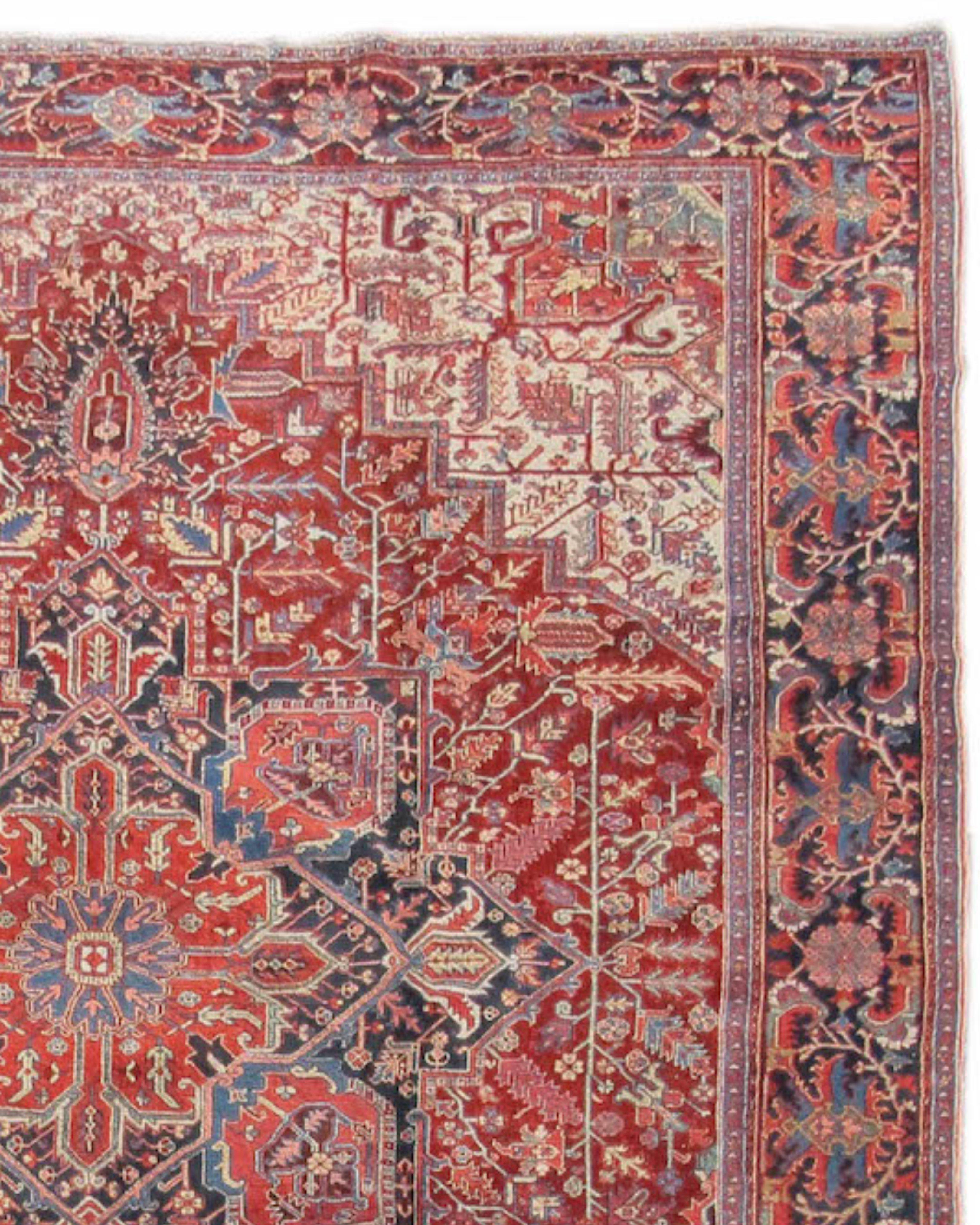Heriz Carpet, 2nd Quarter 20th Century In Excellent Condition For Sale In San Francisco, CA
