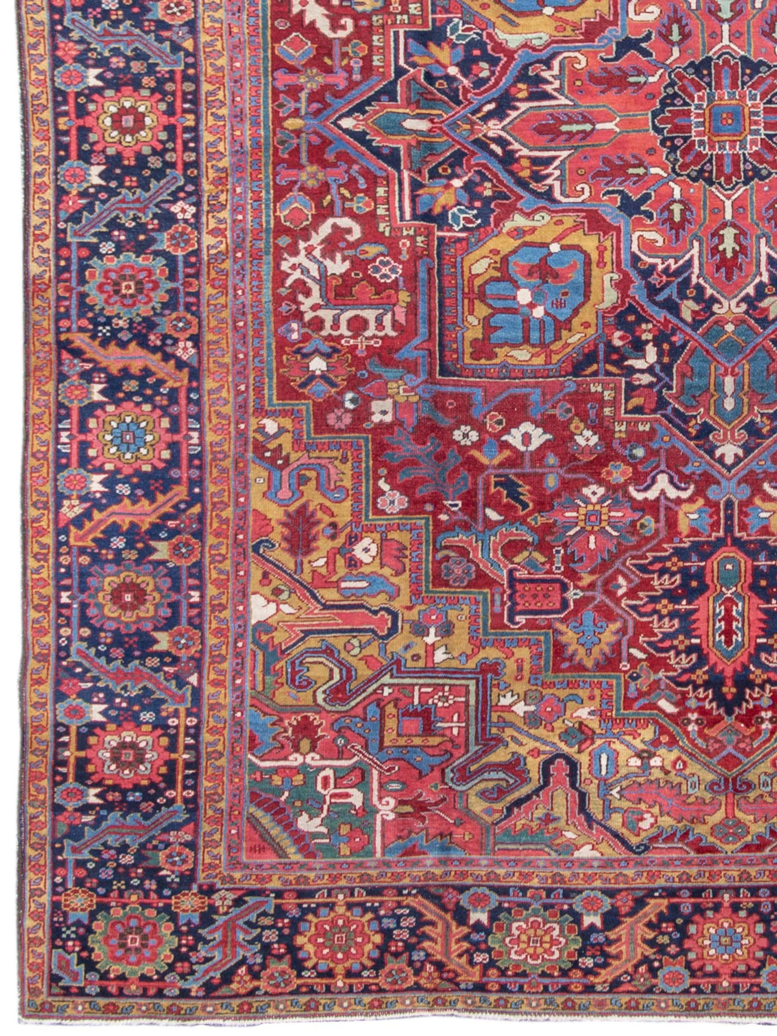 Alfombra Heriz, principios del siglo XX Anudado a mano en venta