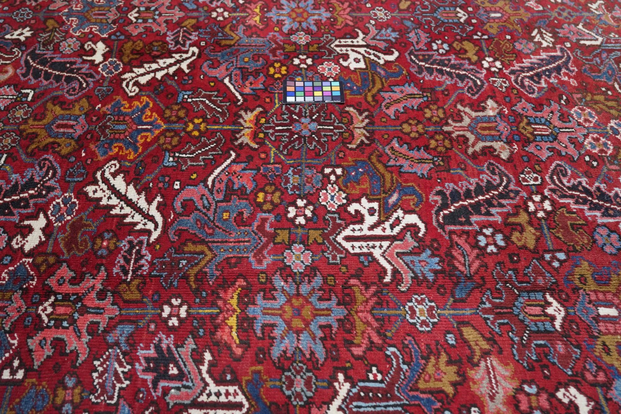 Alfombra Vintage Heriz 8'1'' x 11'3'' en venta 1