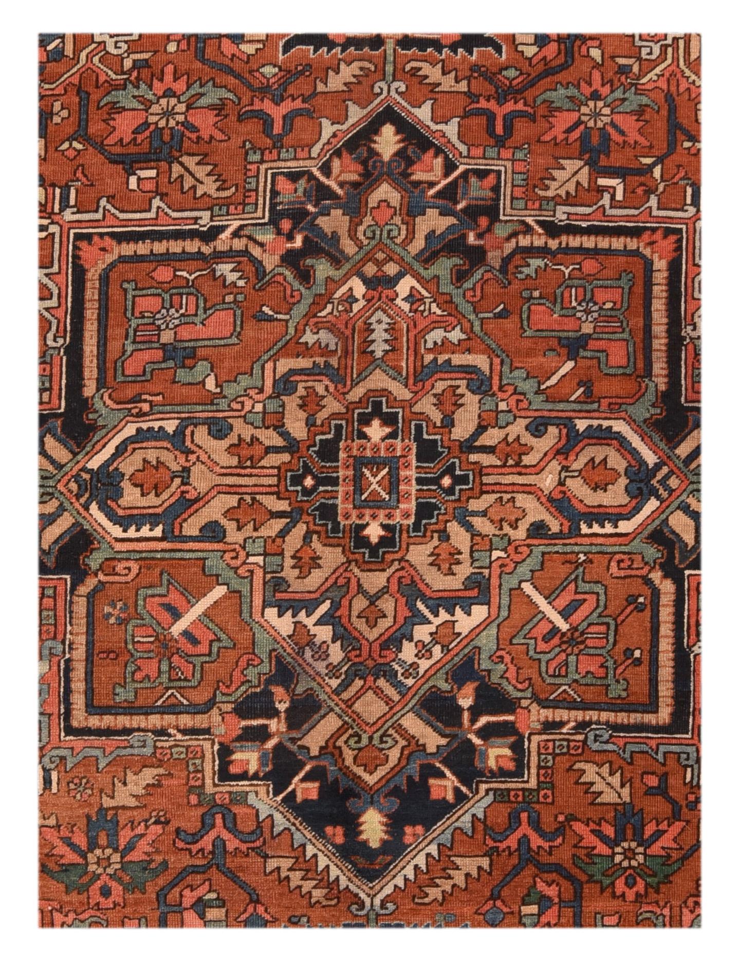 Heriz Rug 8'10'' x 11'8'' In Excellent Condition For Sale In New York, NY