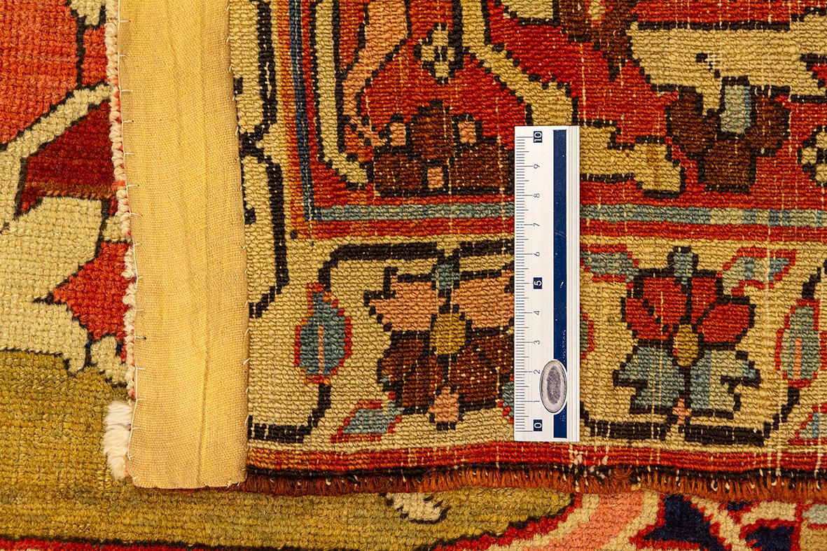 Heriz Rug Serapi For Sale 3