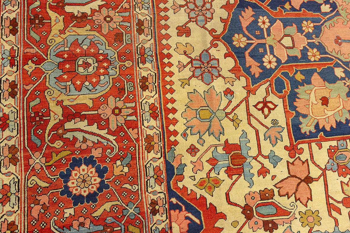 Wool Heriz Rug Serapi For Sale