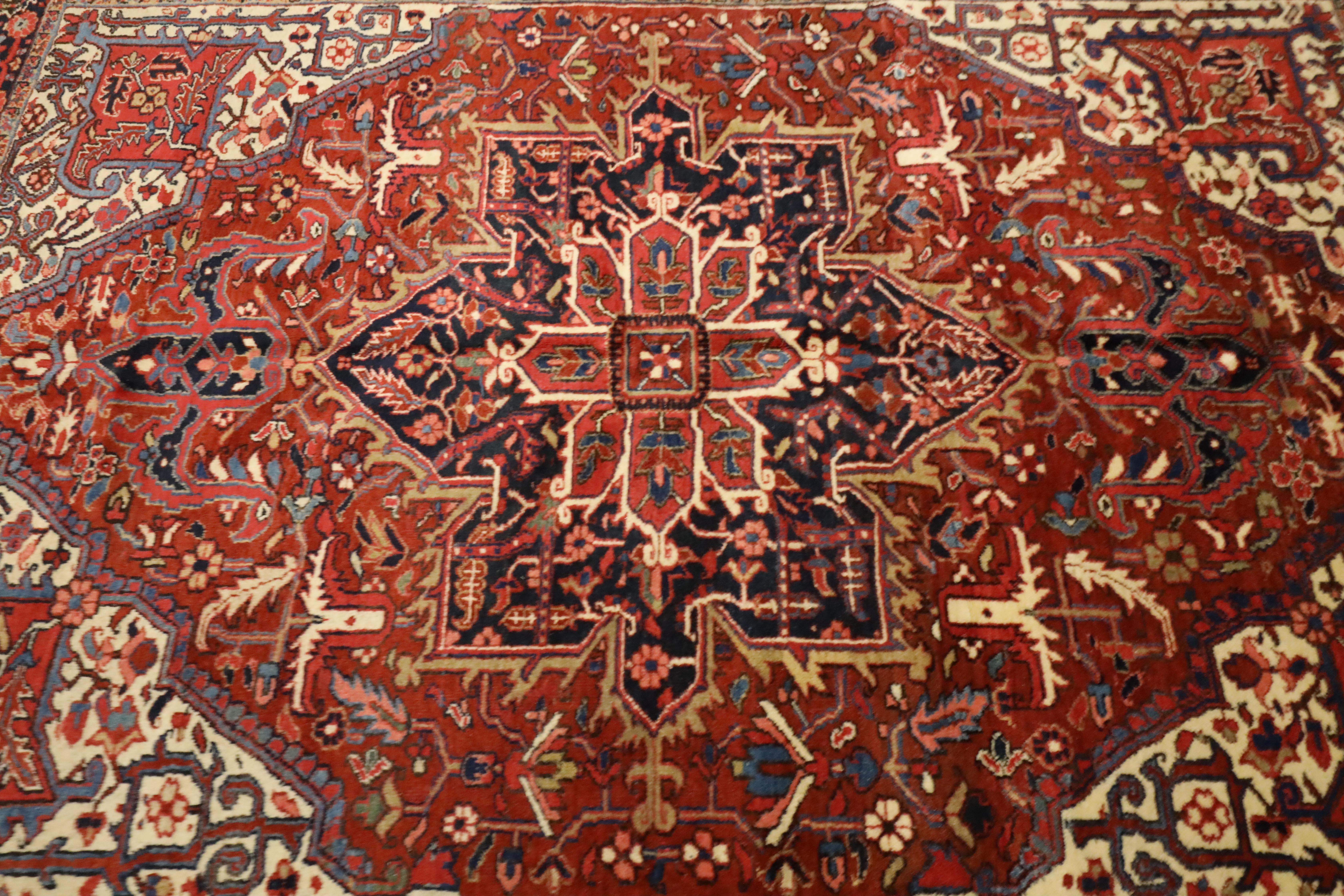 Heriz Semi-Antique Rug - 8'3