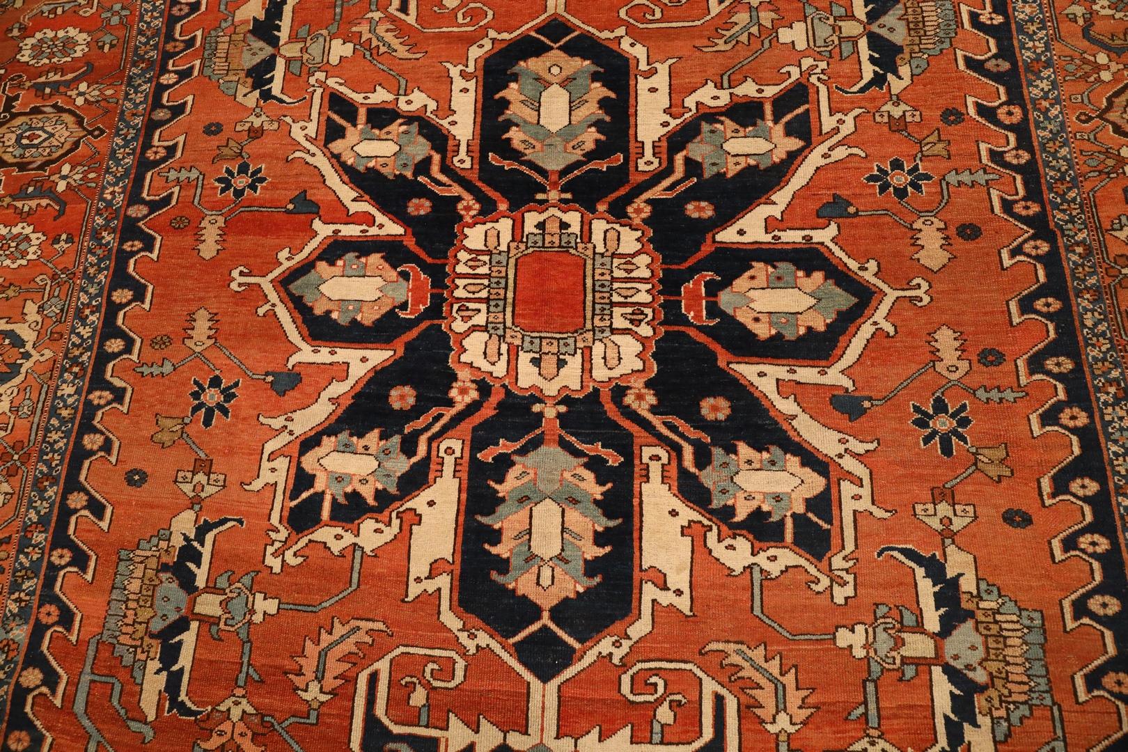 Heriz-Serapi Antique rug, Red Navy Ivory - 10'1