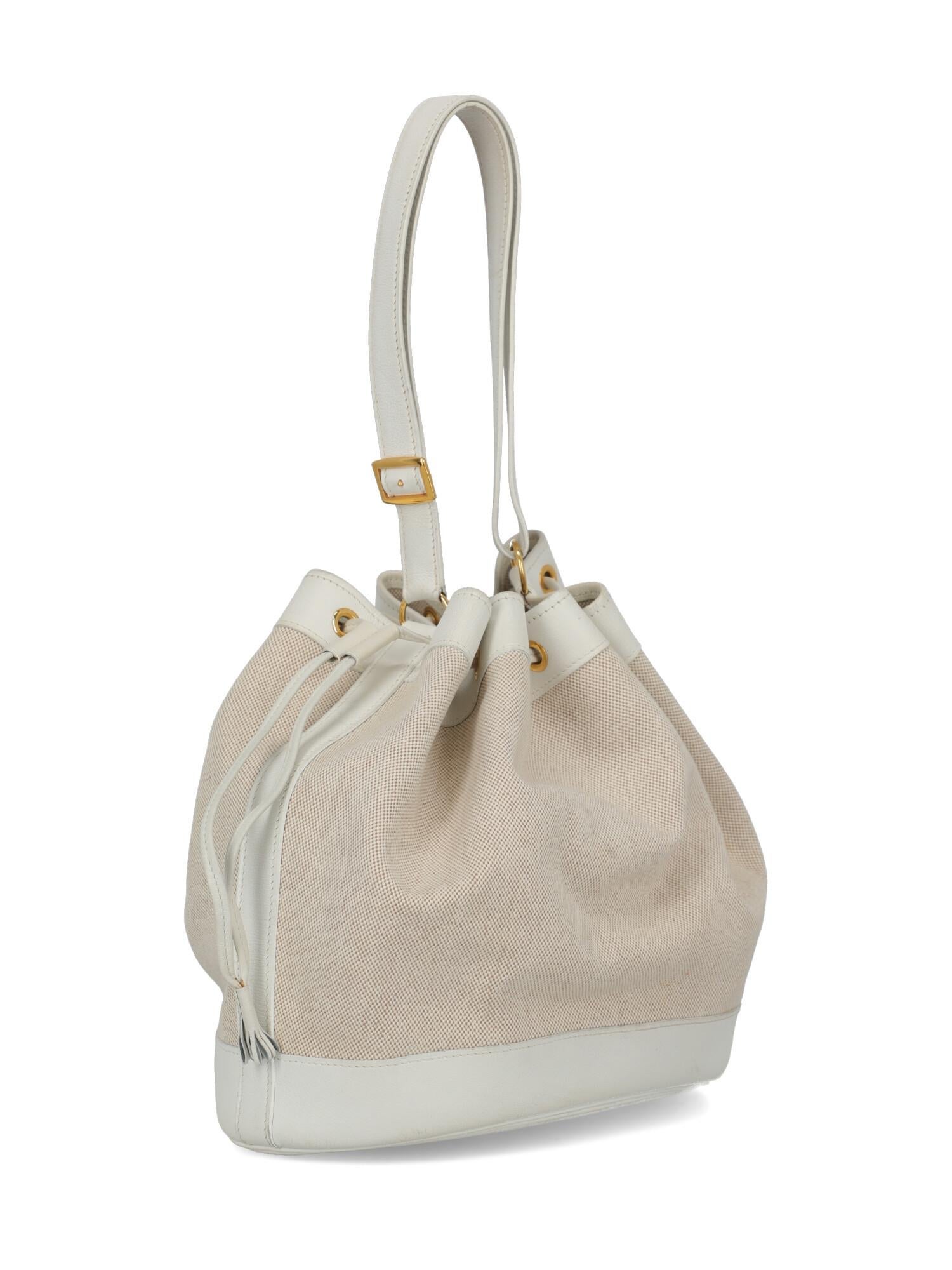 Beige Hermès Woman Shoulder bag  Ecru Cotton For Sale