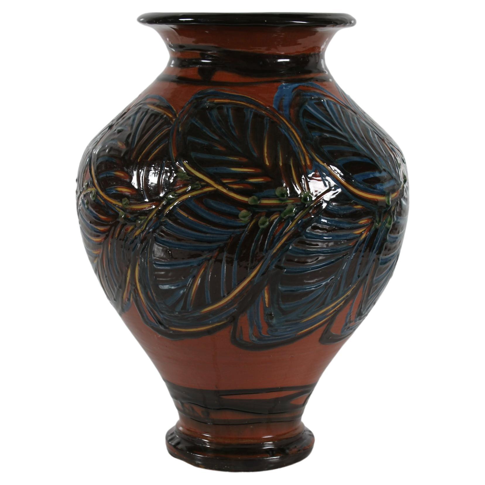 Herman A. Kähler LARGE Vase de sol HAK Danemark Début du 20e siècle en vente