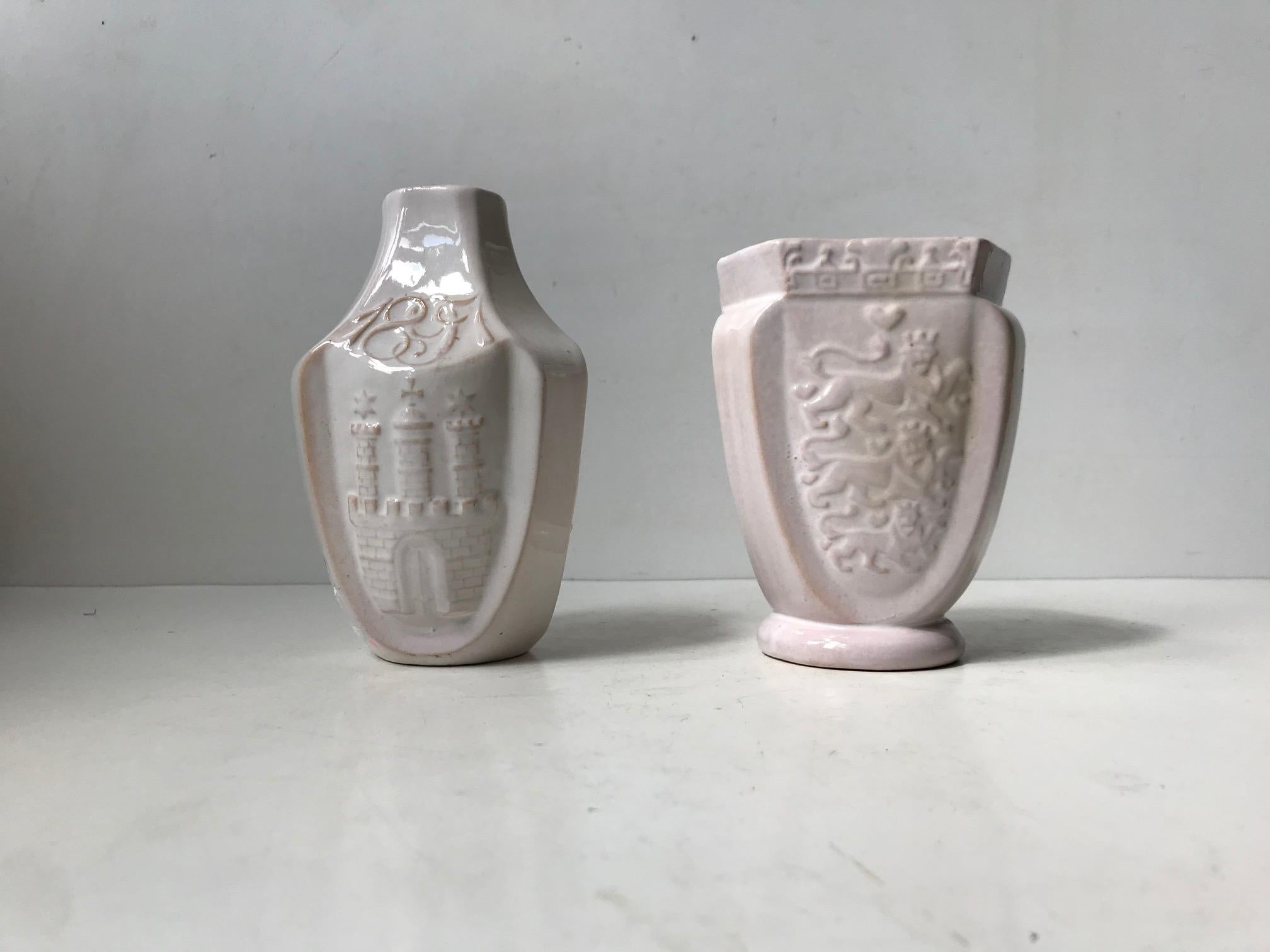 Late Victorian Herman August Kähler Two Antique White Commemorative Ceramic Vases, 1900s For Sale