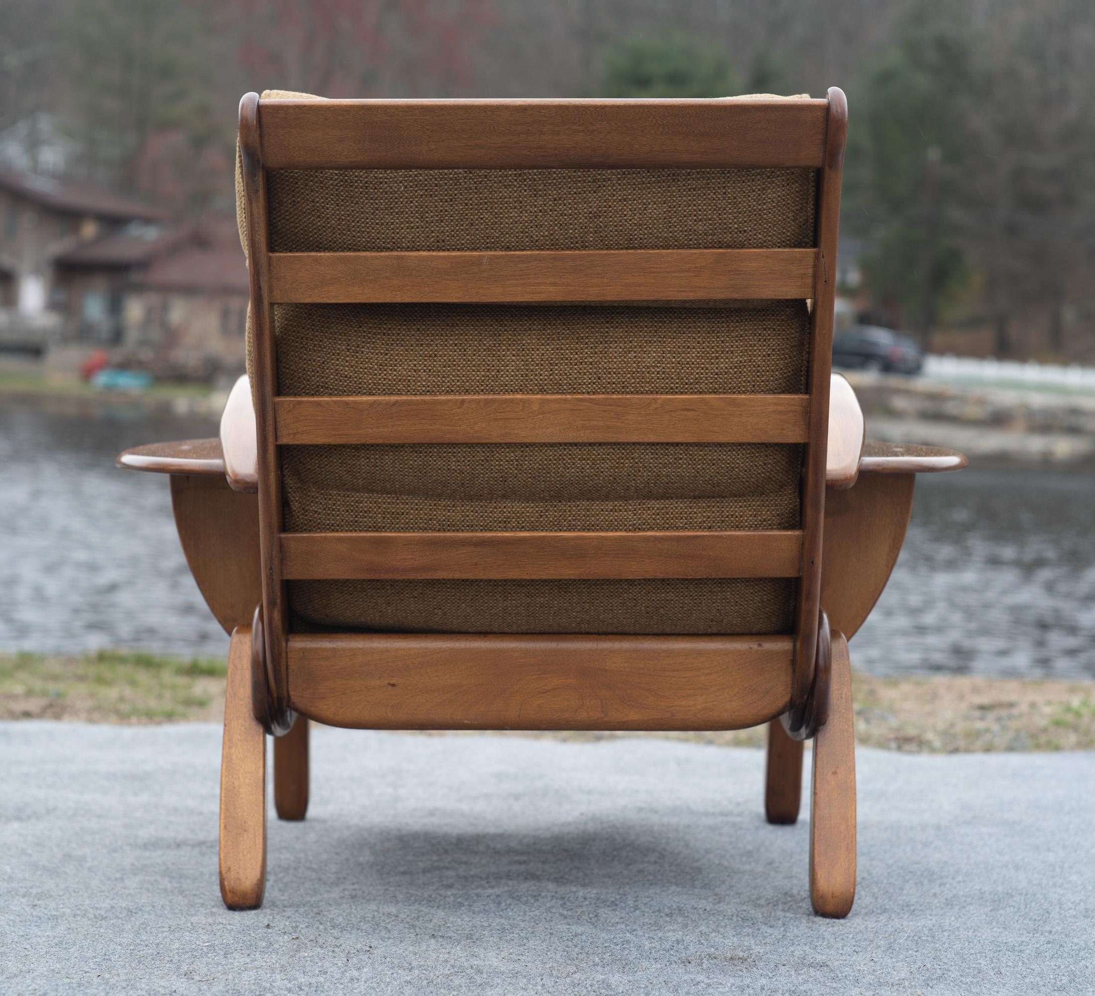 Herman De Vries for Cushman Wide Paddle Lounge Chair, Solid Maple & Brown, 1940s 4