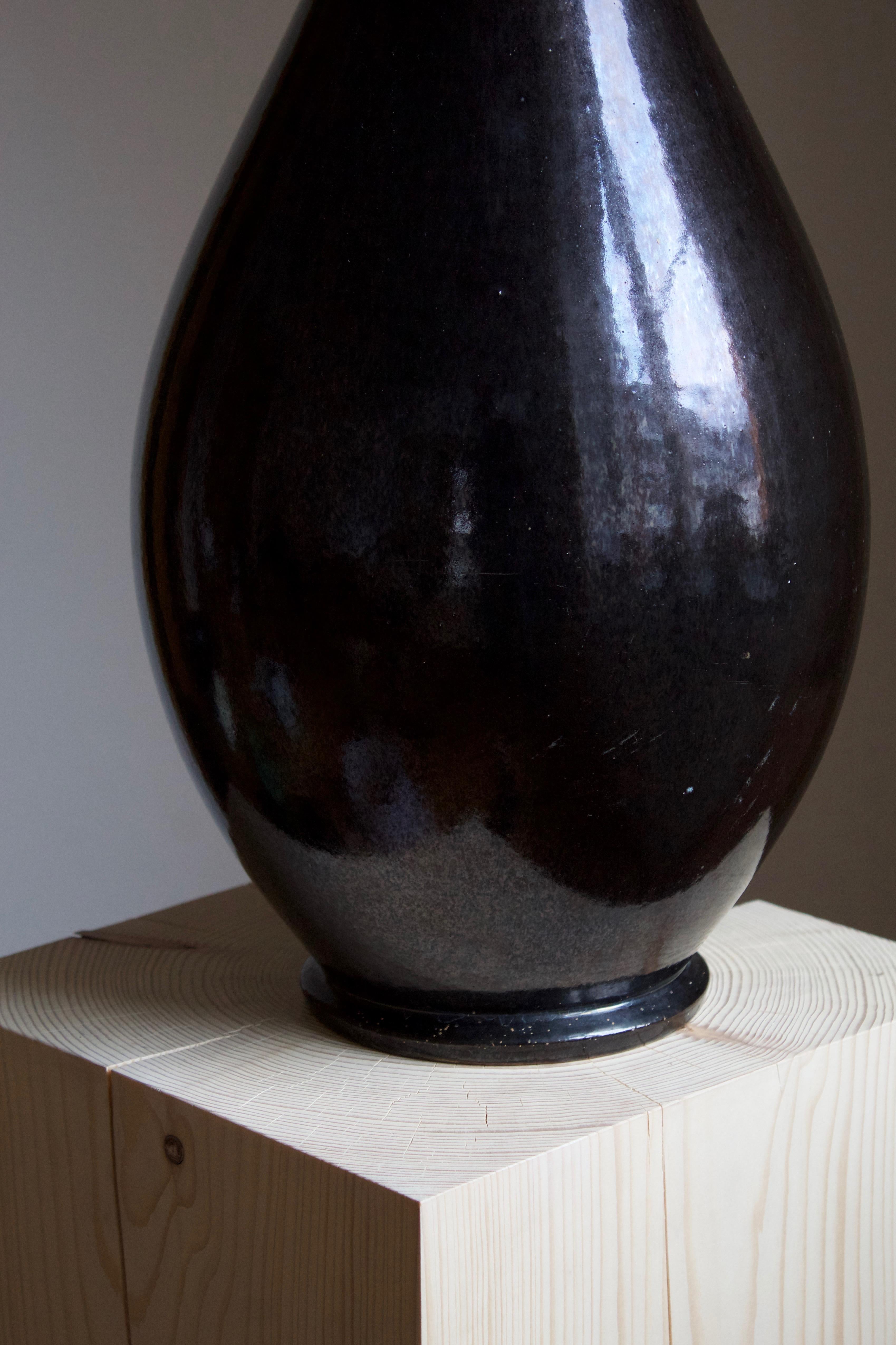 Herman Kähler, Very Large Table Lamp, Black-Glazed Earthenware, Denmark, c 1900 In Good Condition In High Point, NC