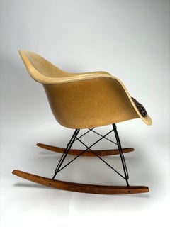 Herman Miller, 2 Shell Fiberglass RAR Rockers by Eames (Old Edition)