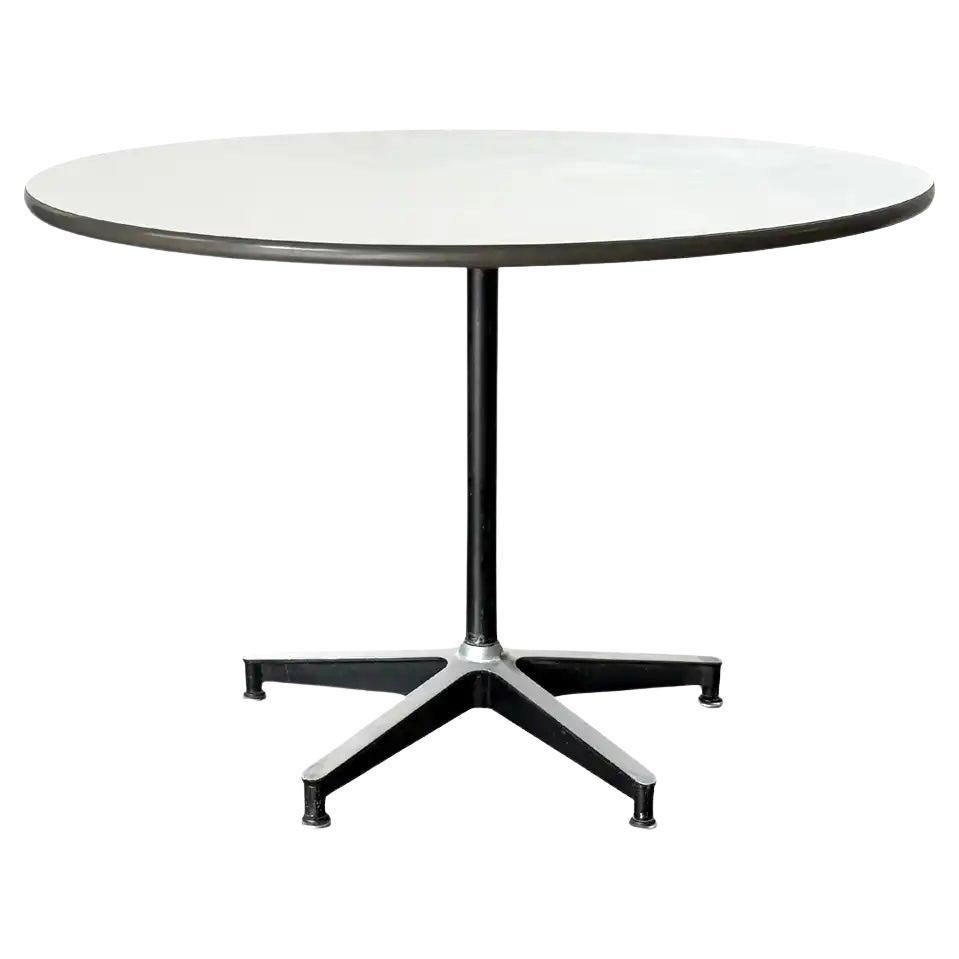 Herman Miller 650 Eames Dining Table