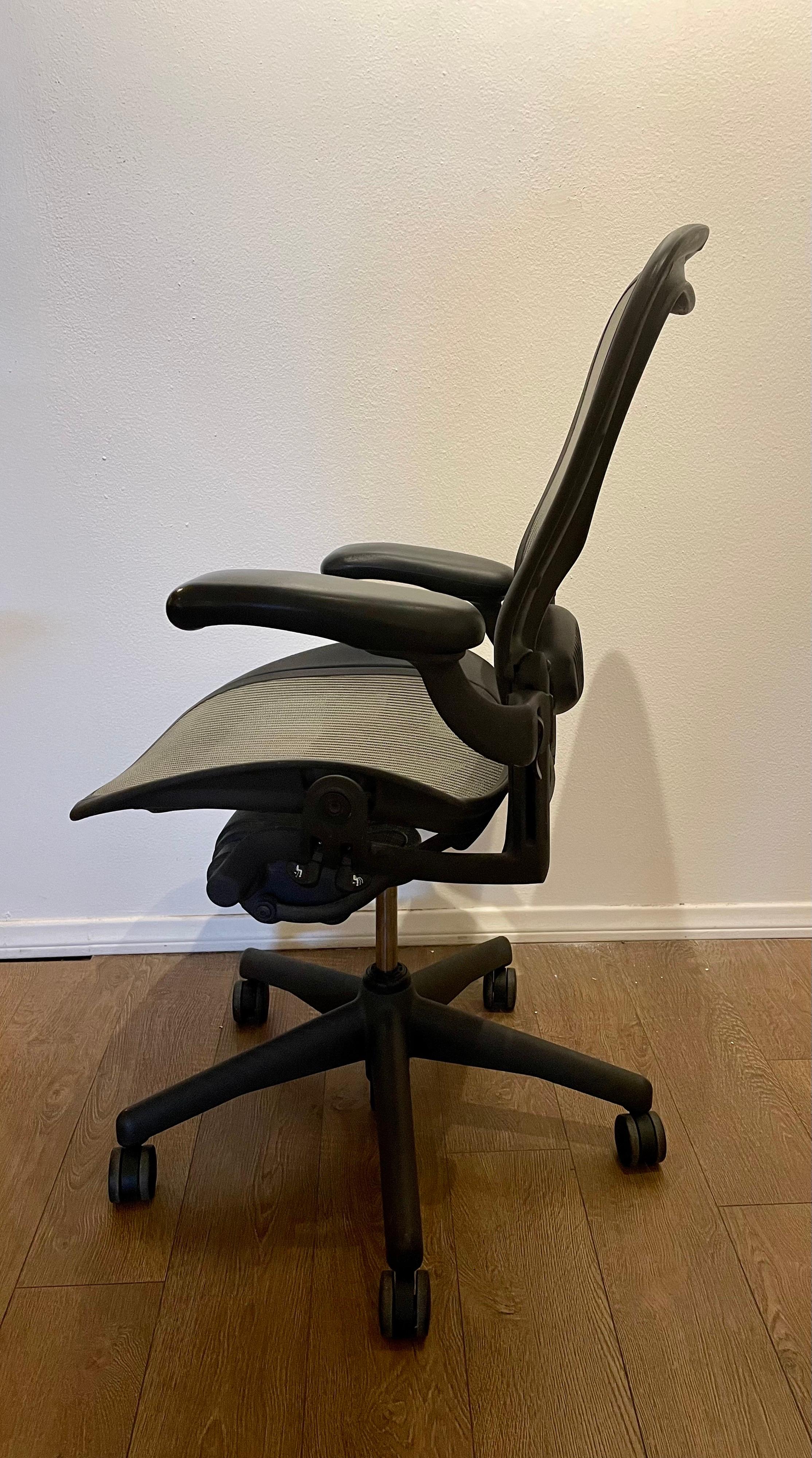 aeron chair remastered