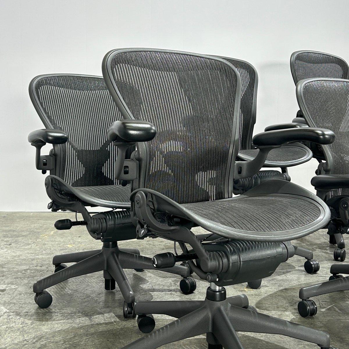 Herman Miller Aeron-Schreibtischstuhl von Bill Stumpf und Don Chadwick im Angebot 6