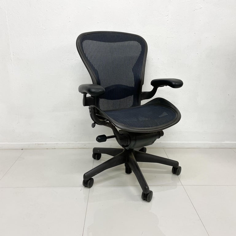 Herman Miller Aeron Ergonomic Office Chair Size B, Modern at 1stDibs