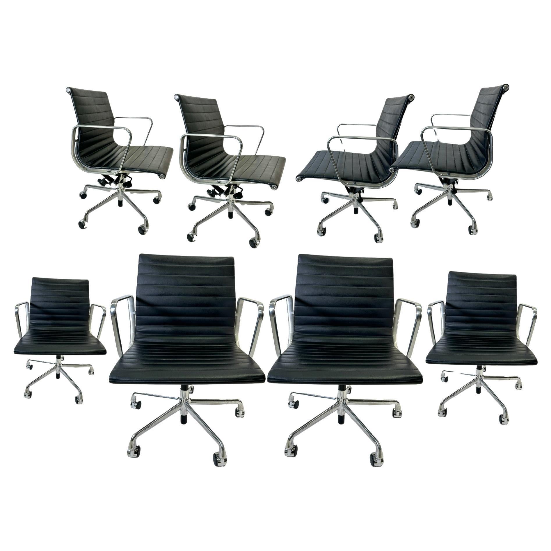 Sedia da ufficio Herman Miller Aluminum Group in pelle nera (più versioni disponibili)